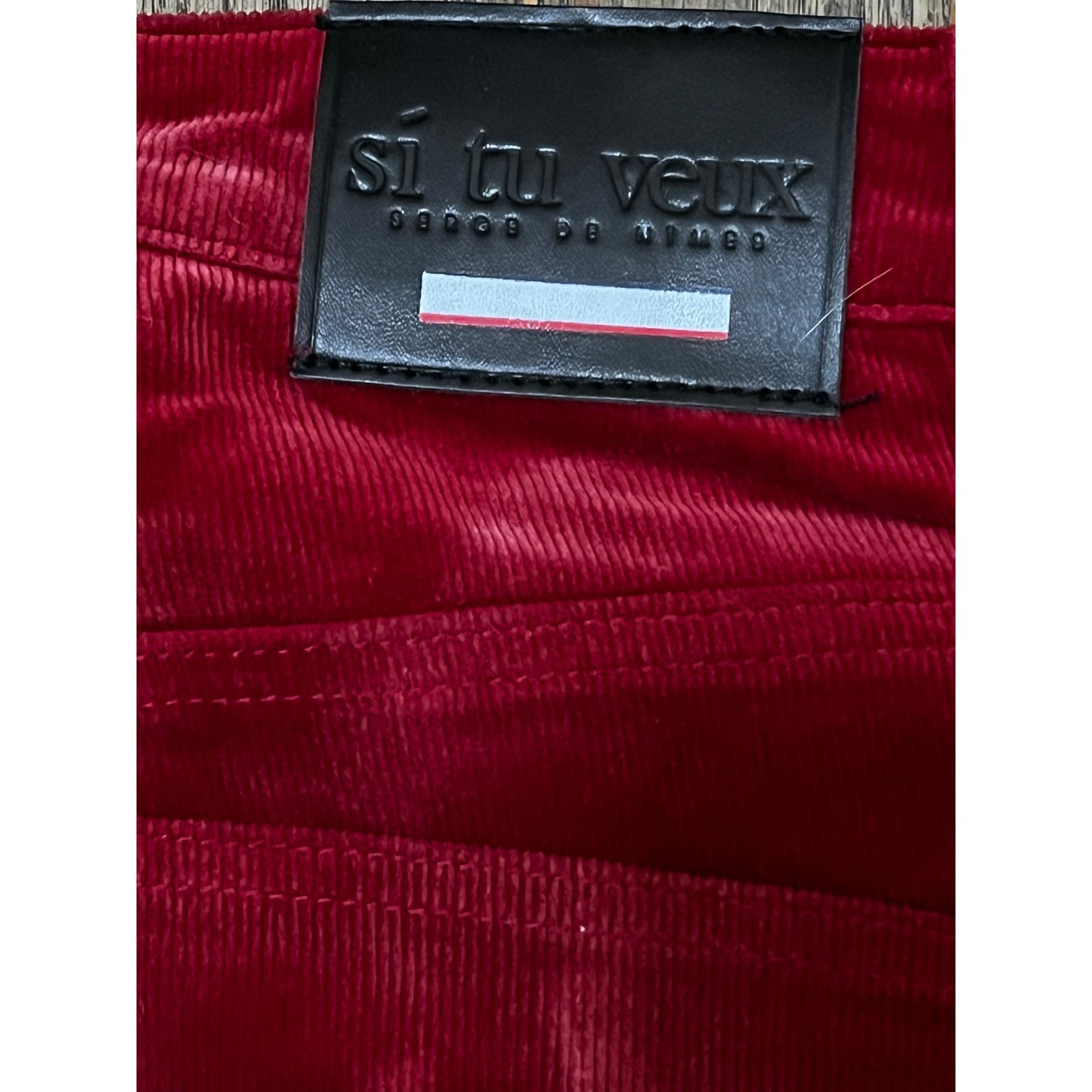 Si Tu Veux Cherry Red Superstack Men’s Jean’s Size 32