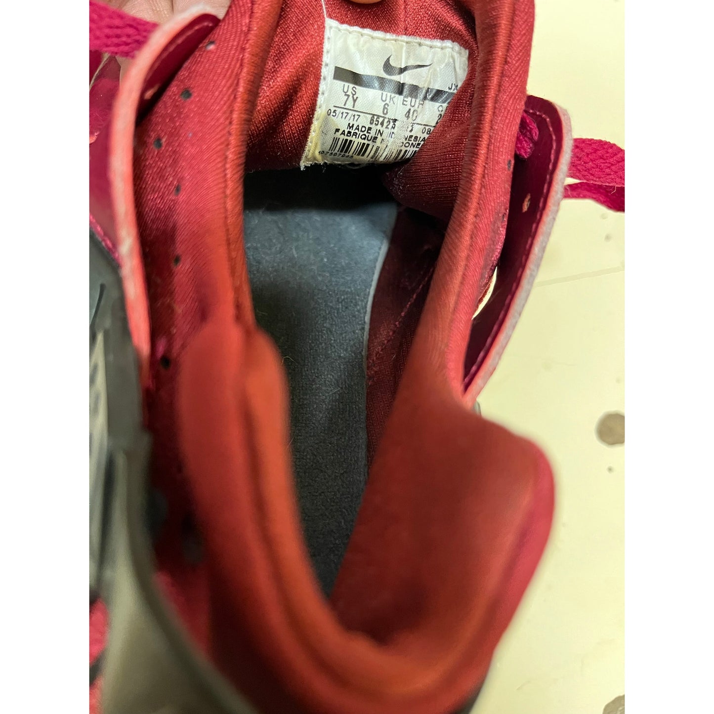 Youth Kids Nike Huarache Run GS Athletic Shoes Size 7Y Noble Red