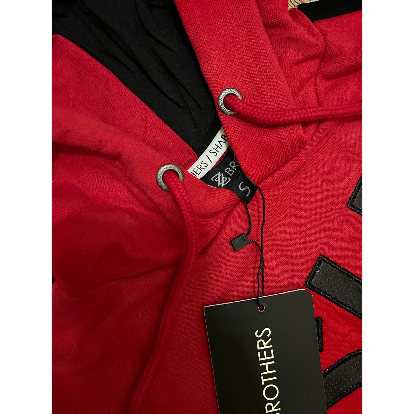 Red Shaba Z Brothers Men’s Hoodie Size Small Brand New