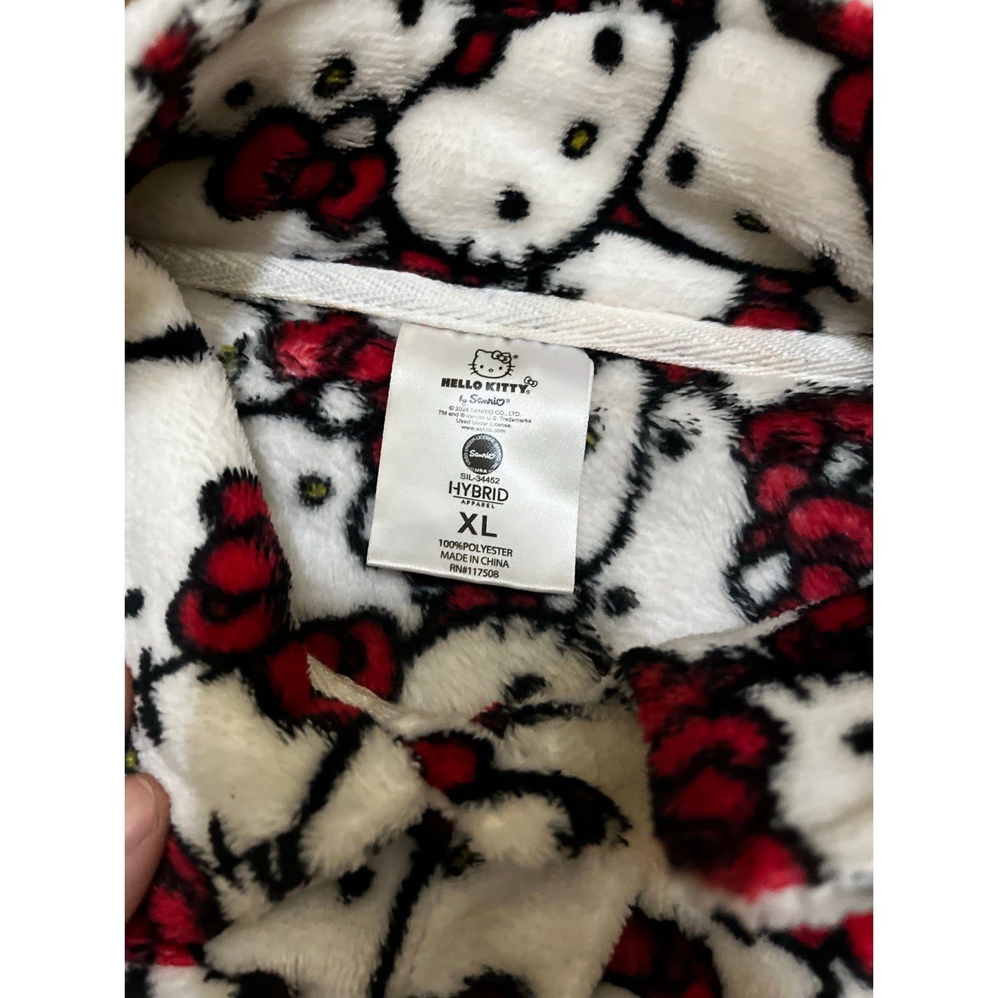 Hello Kitty Sleepwear Top Size XL