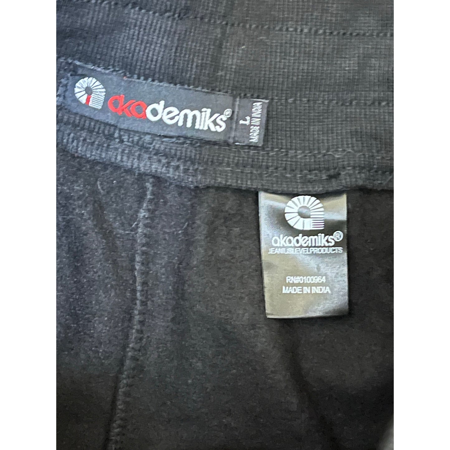 Akademiks Men’s Black Sweatpants Size Large