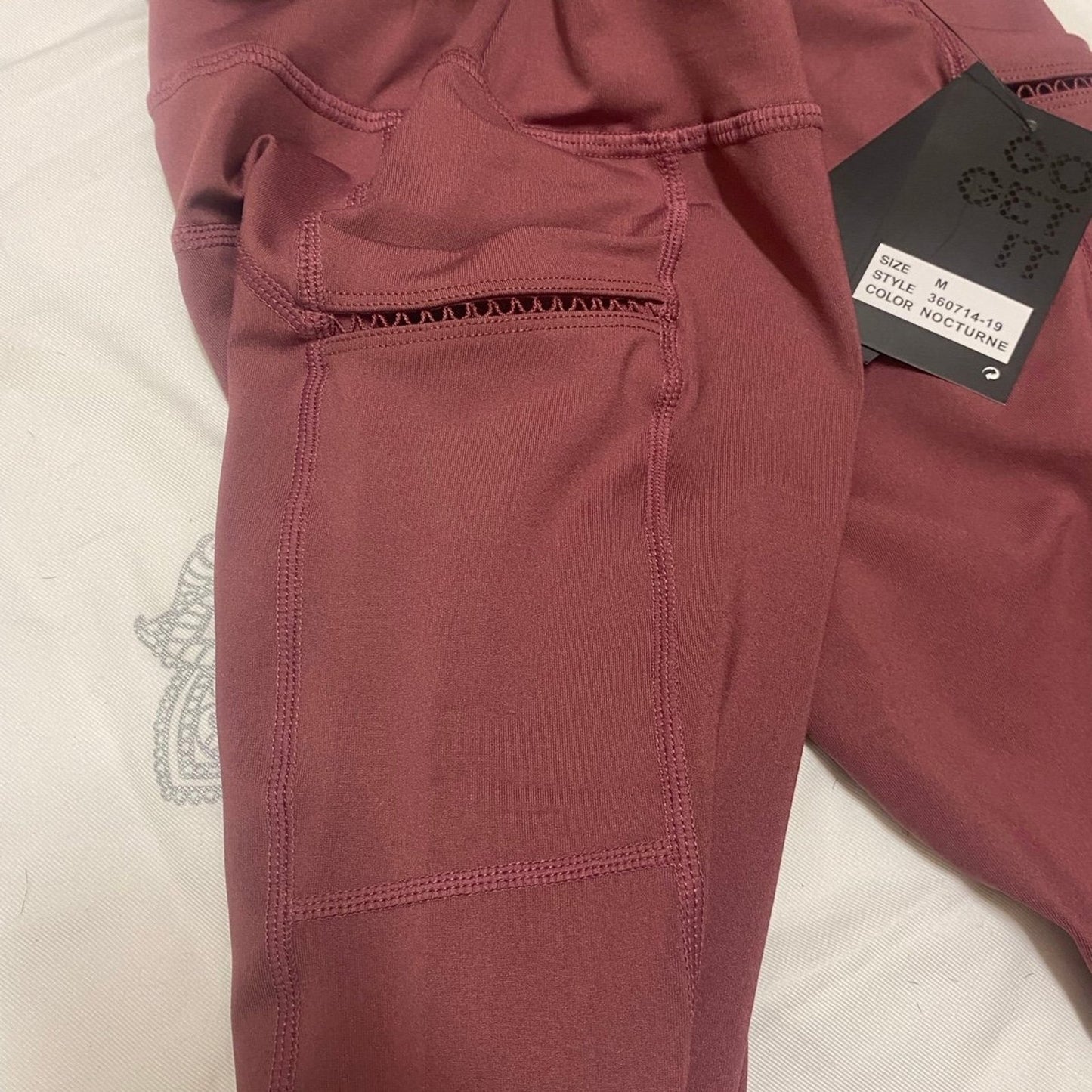 Level up active woman’s pants