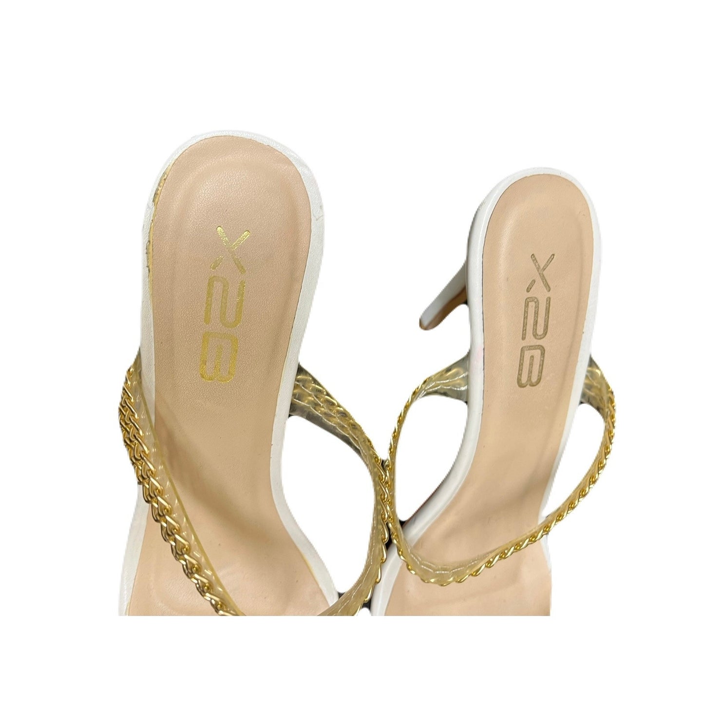 X2B White Women’s Shoe’s Size 8