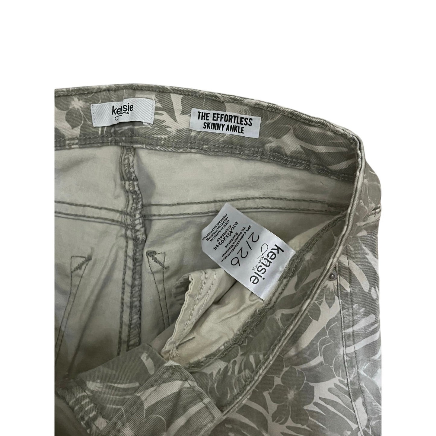 Kensie Women’s Pants Size 2/26 Tan Army Pants