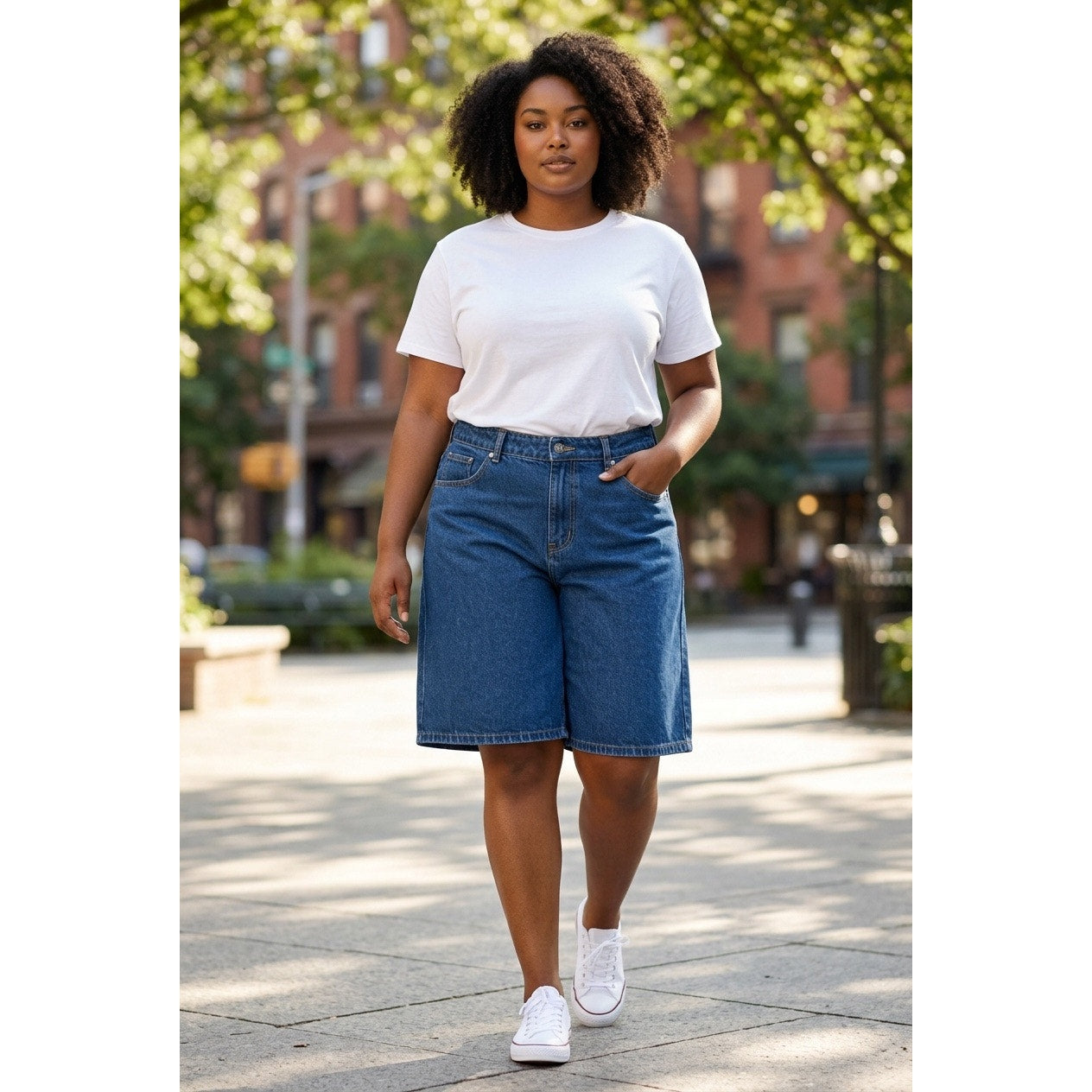 White Fox Women’s Denim Blue Shorts Size XL