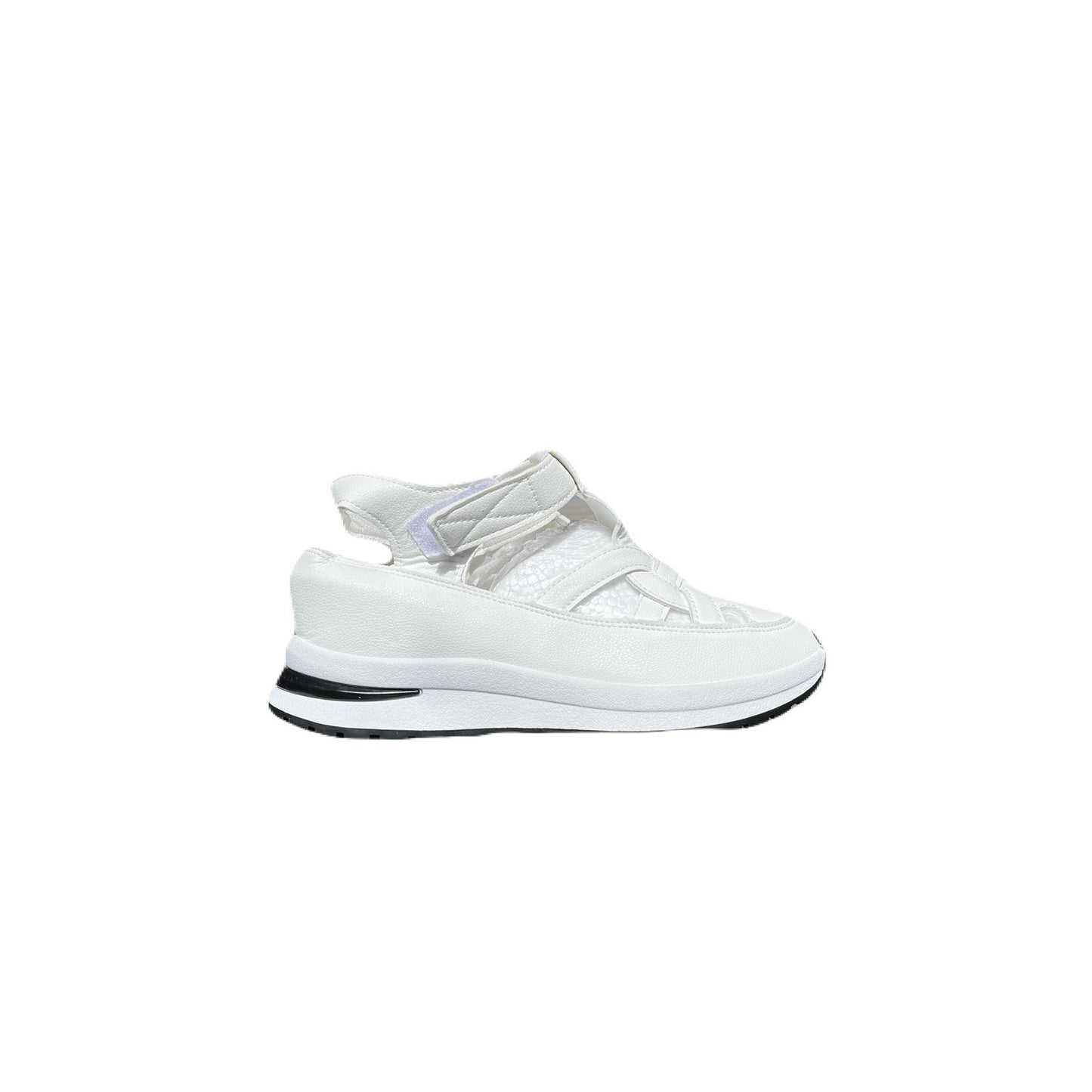 Women’s White Shoe’s/Sneakers Size 8.5 Brand New