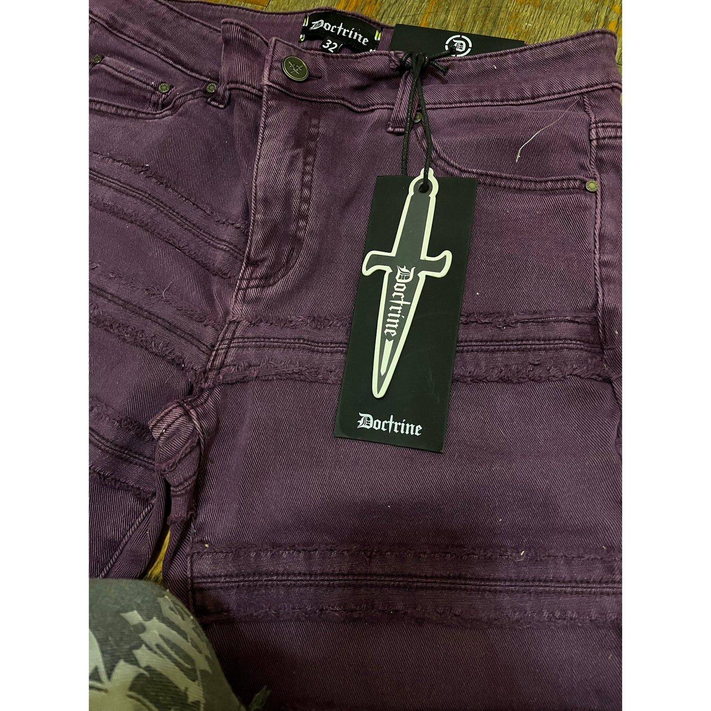 Doctrine Kill Joy Purple Superstack Men’s Jean’s Size 32