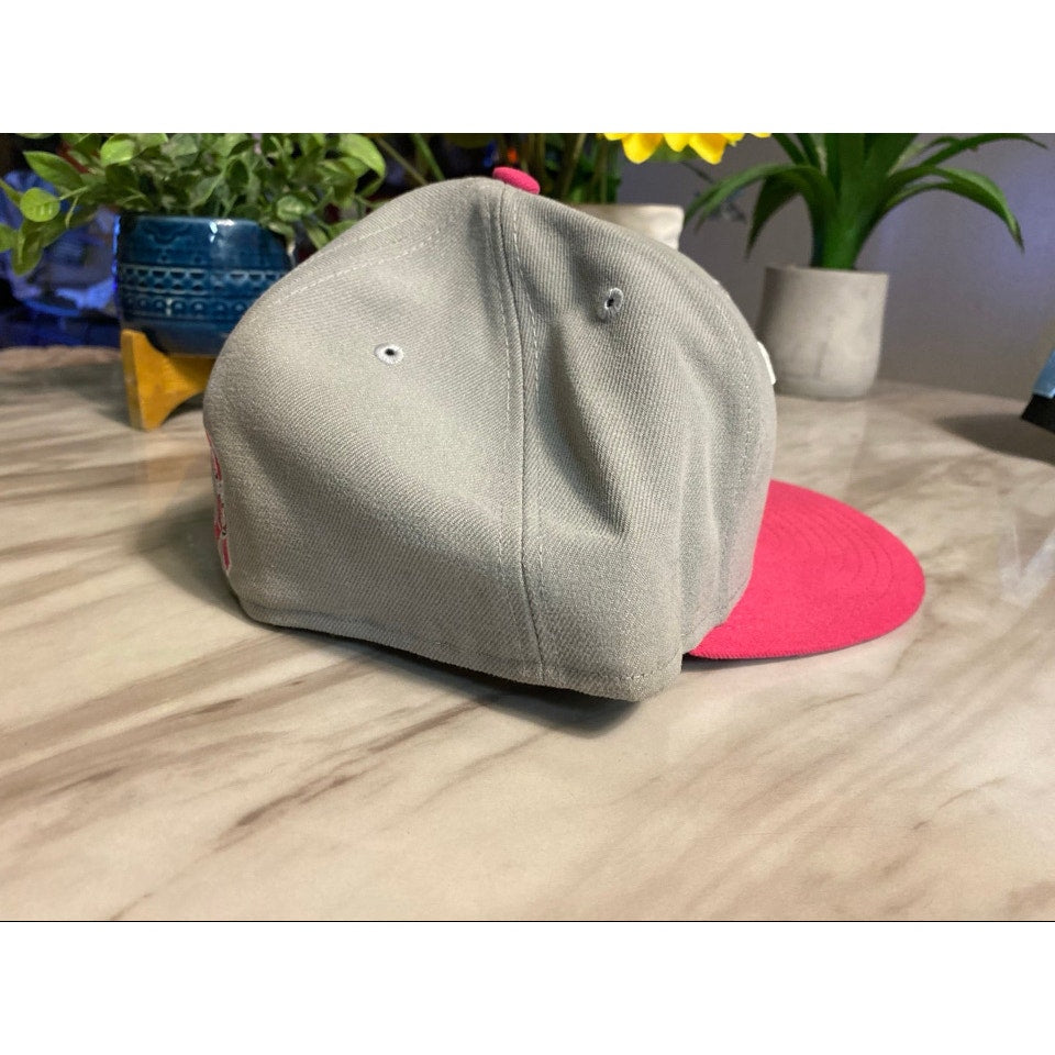 New Era Hat Size 7 1/2 Gray & Pink NY