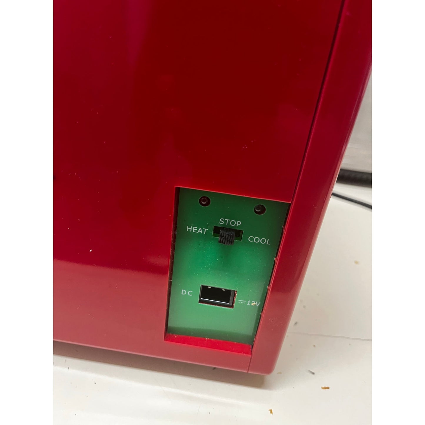 Mini Refrigerator Thermoelectric Cooler & Warmer Red