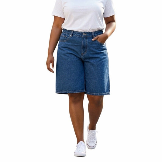 White Fox Women’s Denim Blue Shorts Size XL