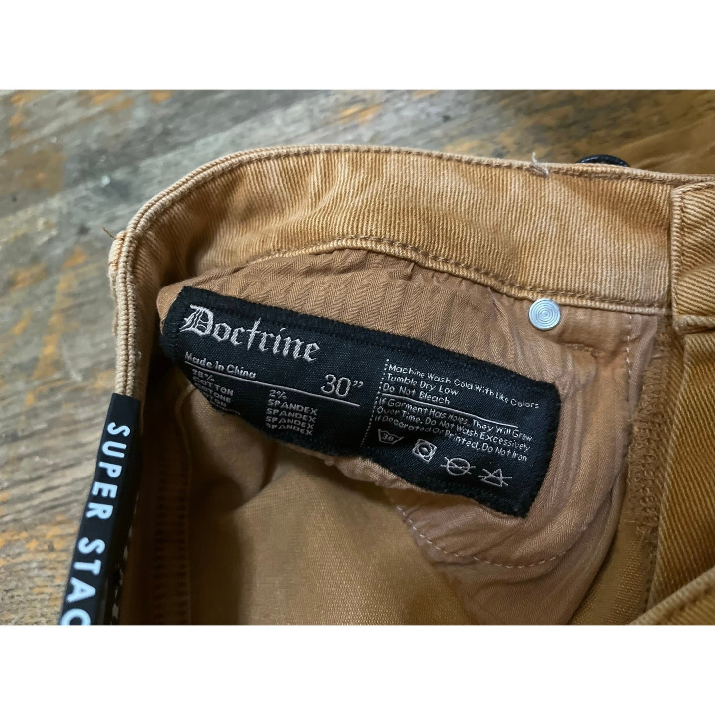 Doctrine Classes Stacked Brown Men’s Jeans Size 30