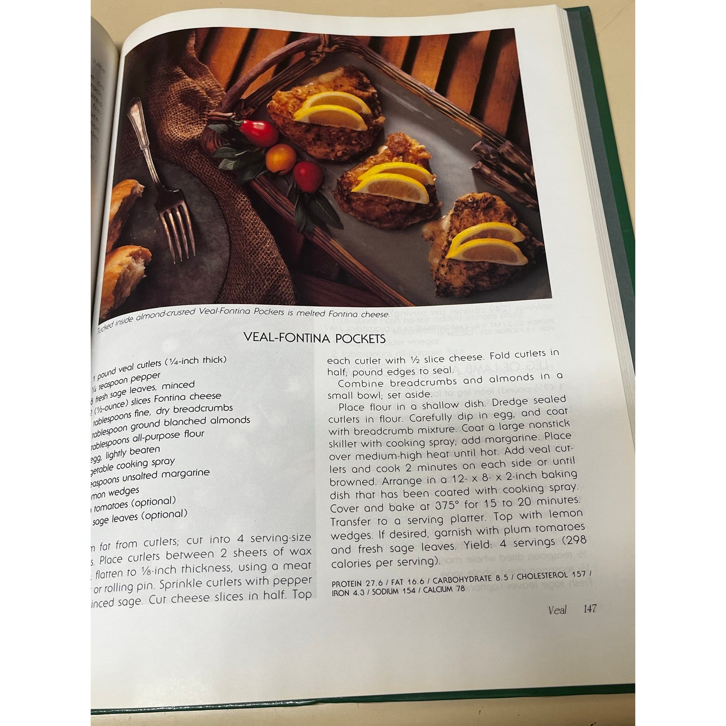 Oxmoor House Staff
Cooking Light Cookbook 1989