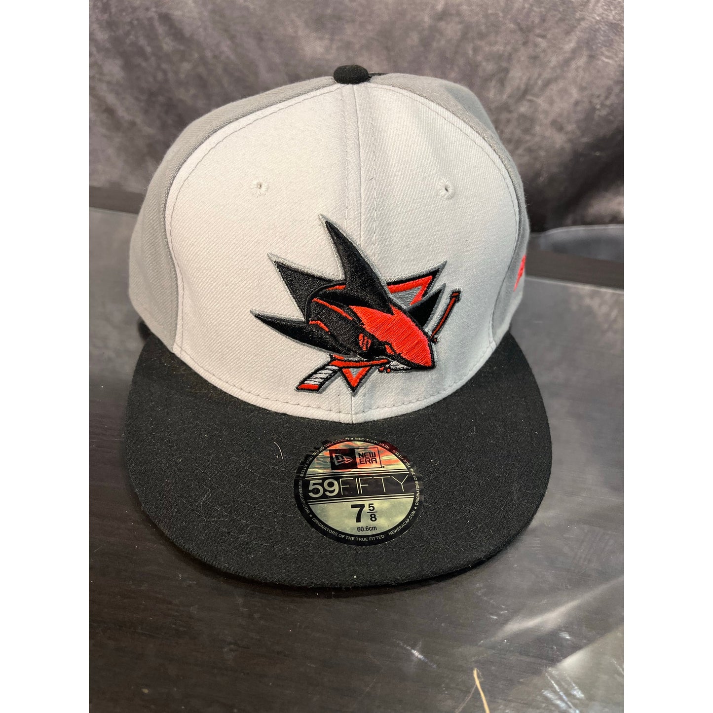 New Era Hat Size 7 5/8 Black/White/Shark NFL