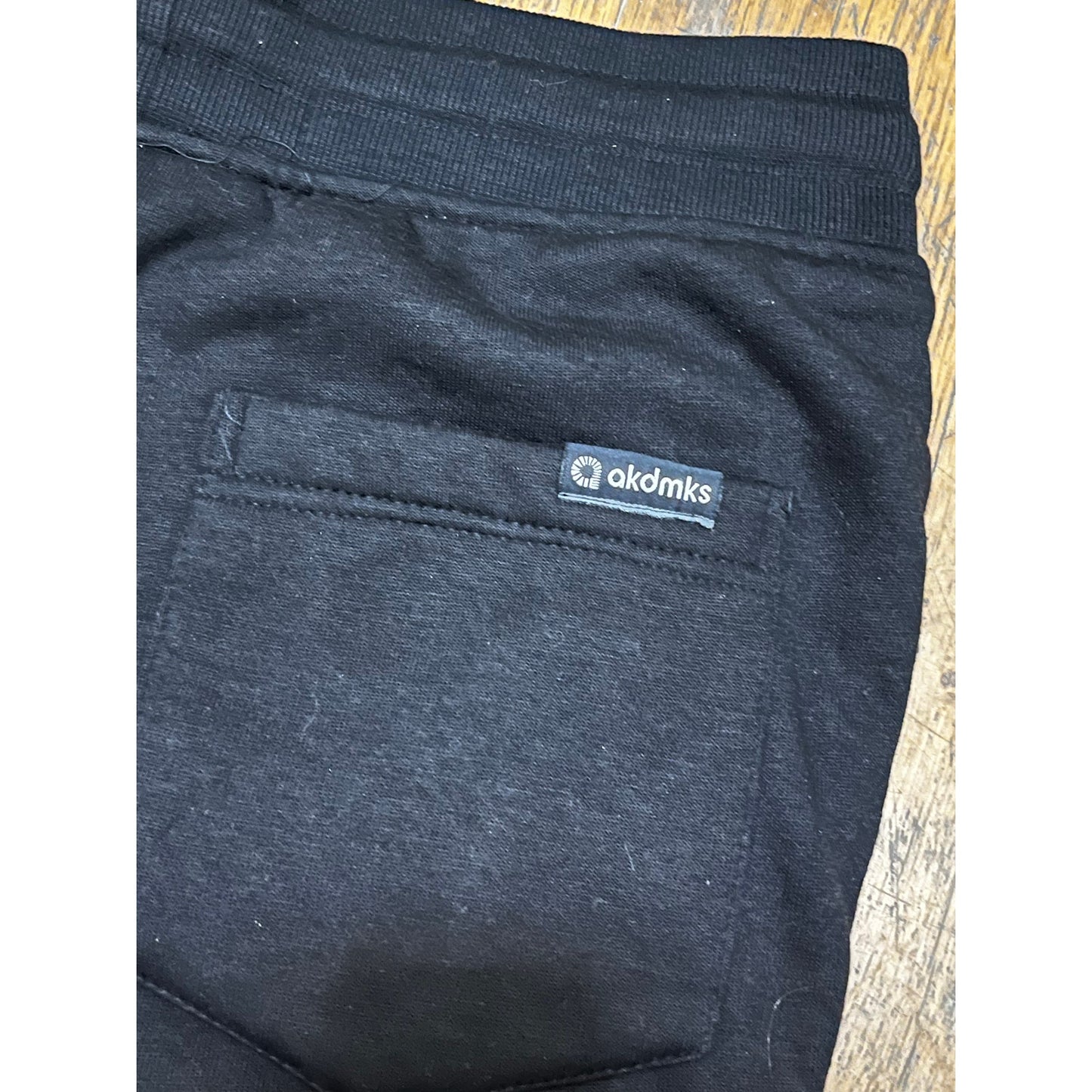 Akademiks Men’s Black Sweatpants Size Large