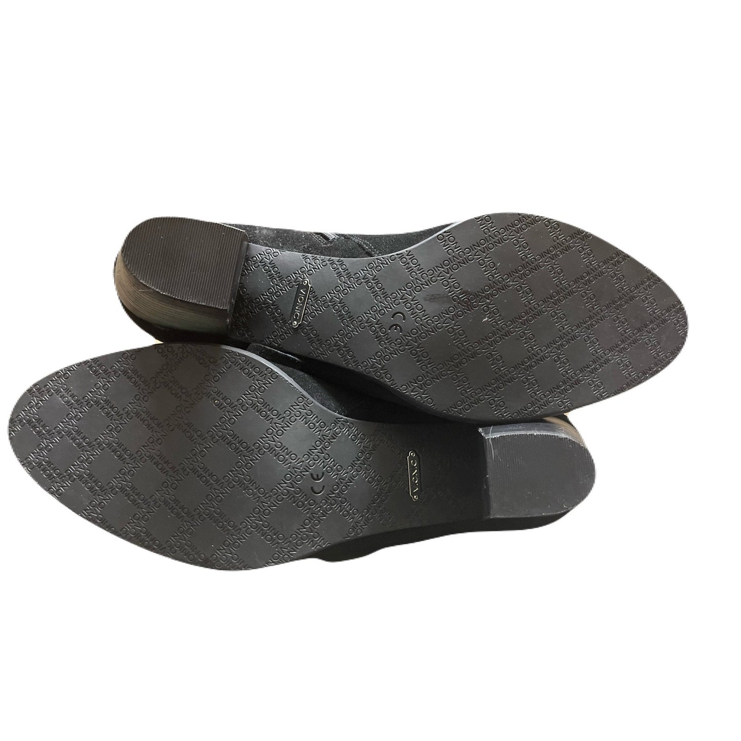 Vionic Black Women’s Shoe’s Size 10