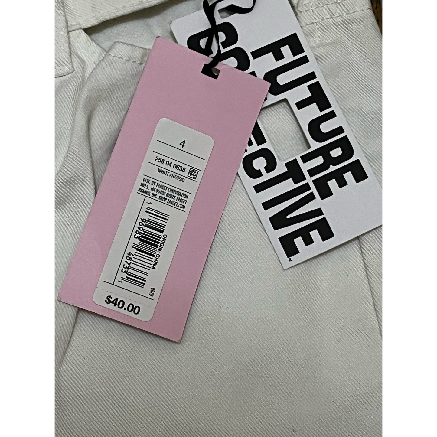 Future Collective White Women’s Jean’s Size 4