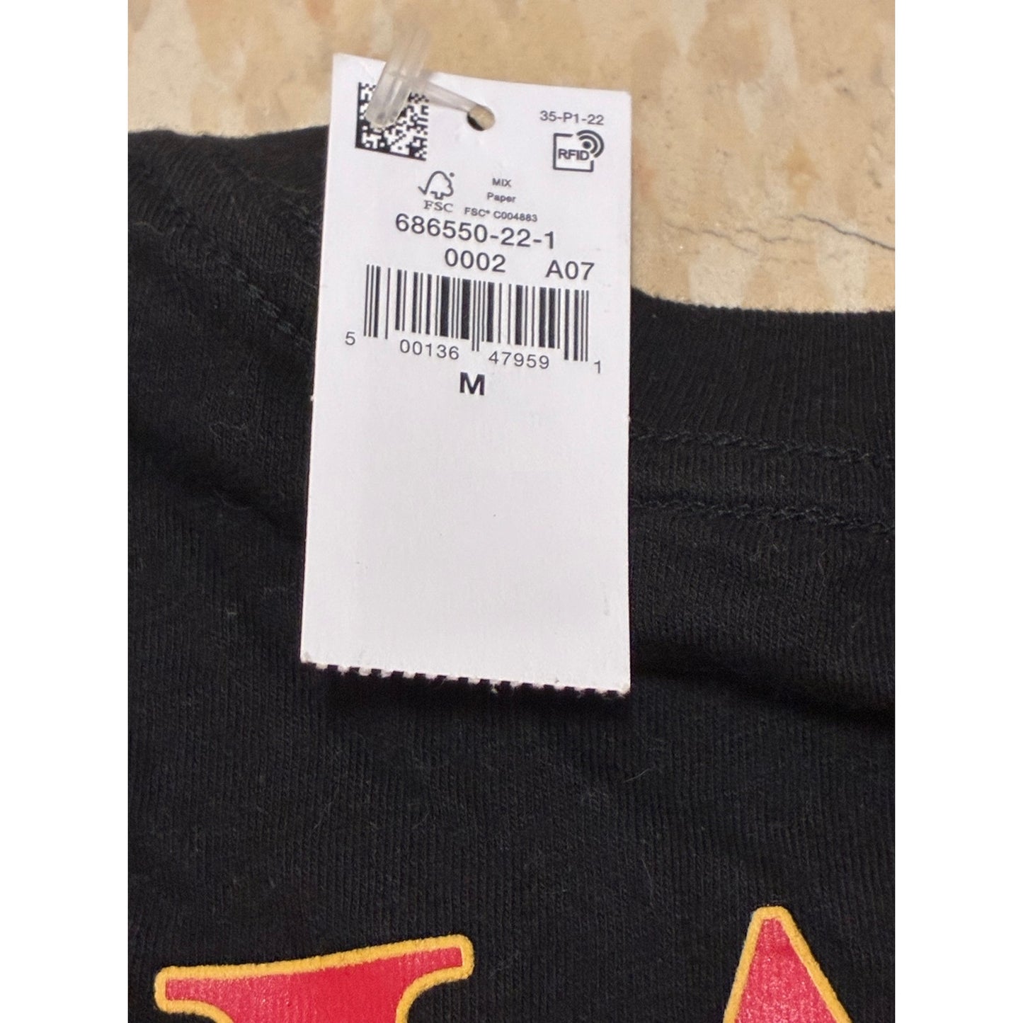 Old Navy Hawaii Black Men’s T-Shirts size Medium New