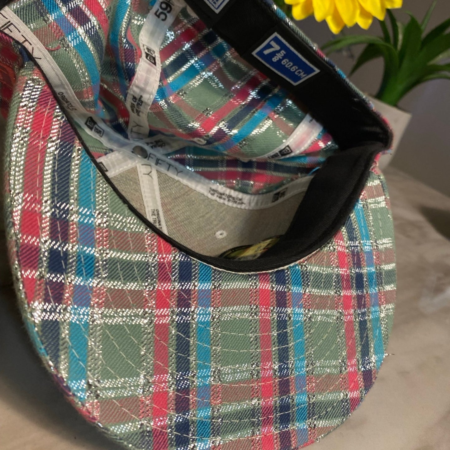 New Era Hat Size 7 5/8 Colorful Stolen Riches