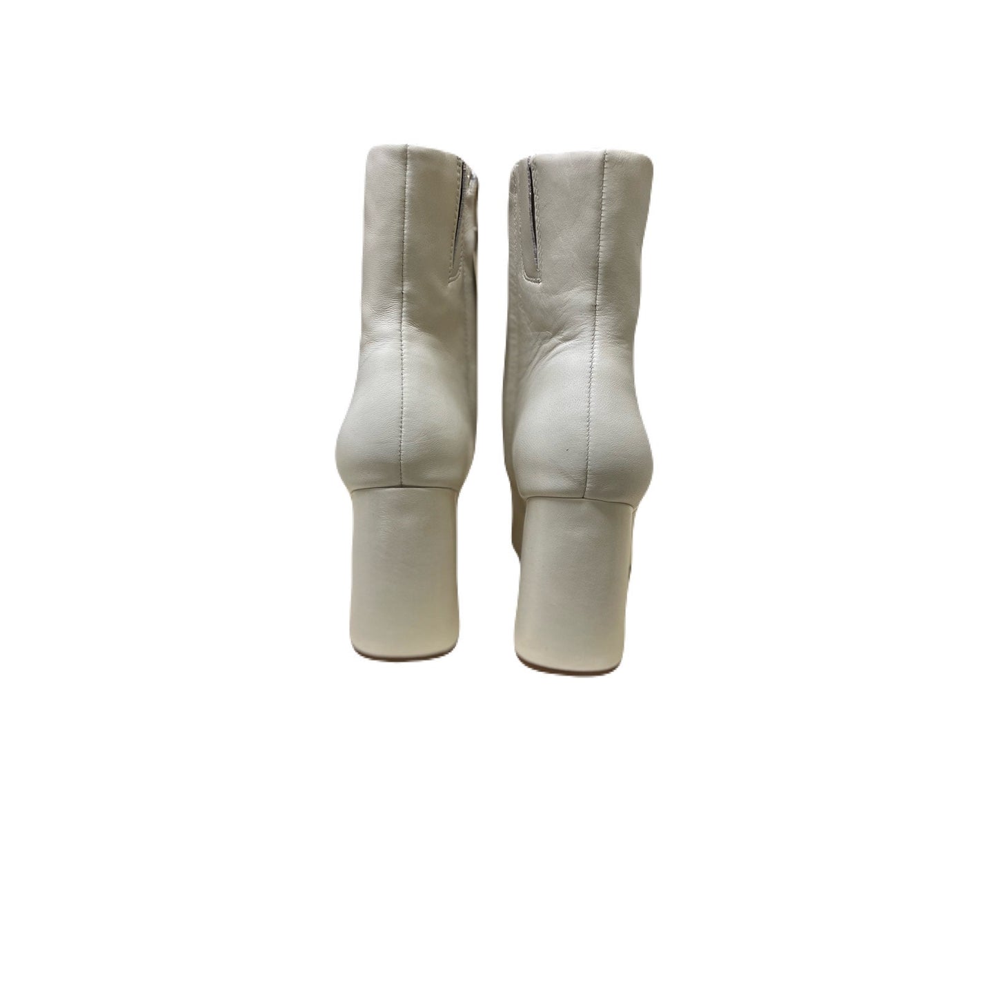 Daria Ivory Leather Women’s Shoes Size 7