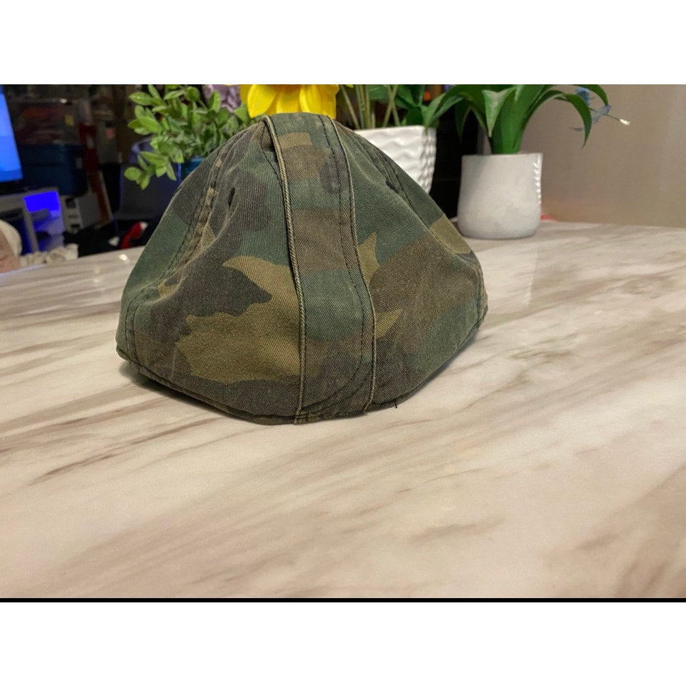 New Era Hat Size 7 1/2 Army & Black Yankee