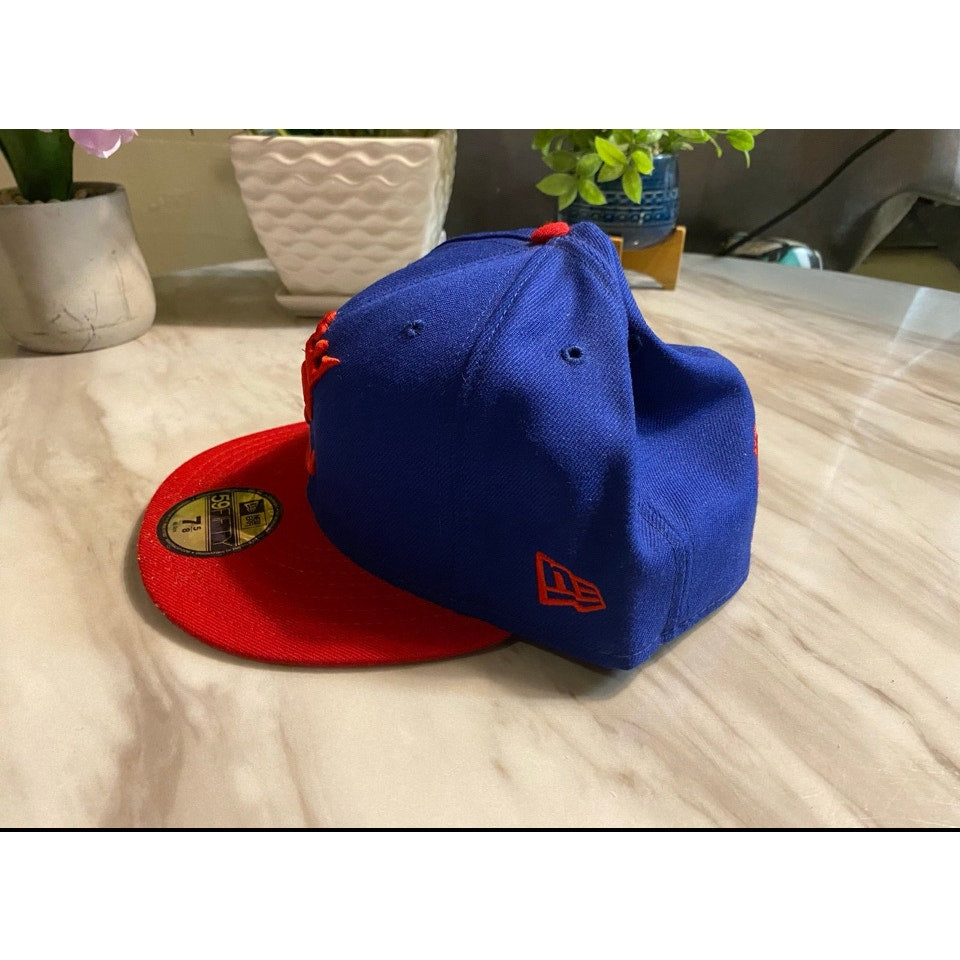 New Era Hat size 7 5/8 Blue & Red