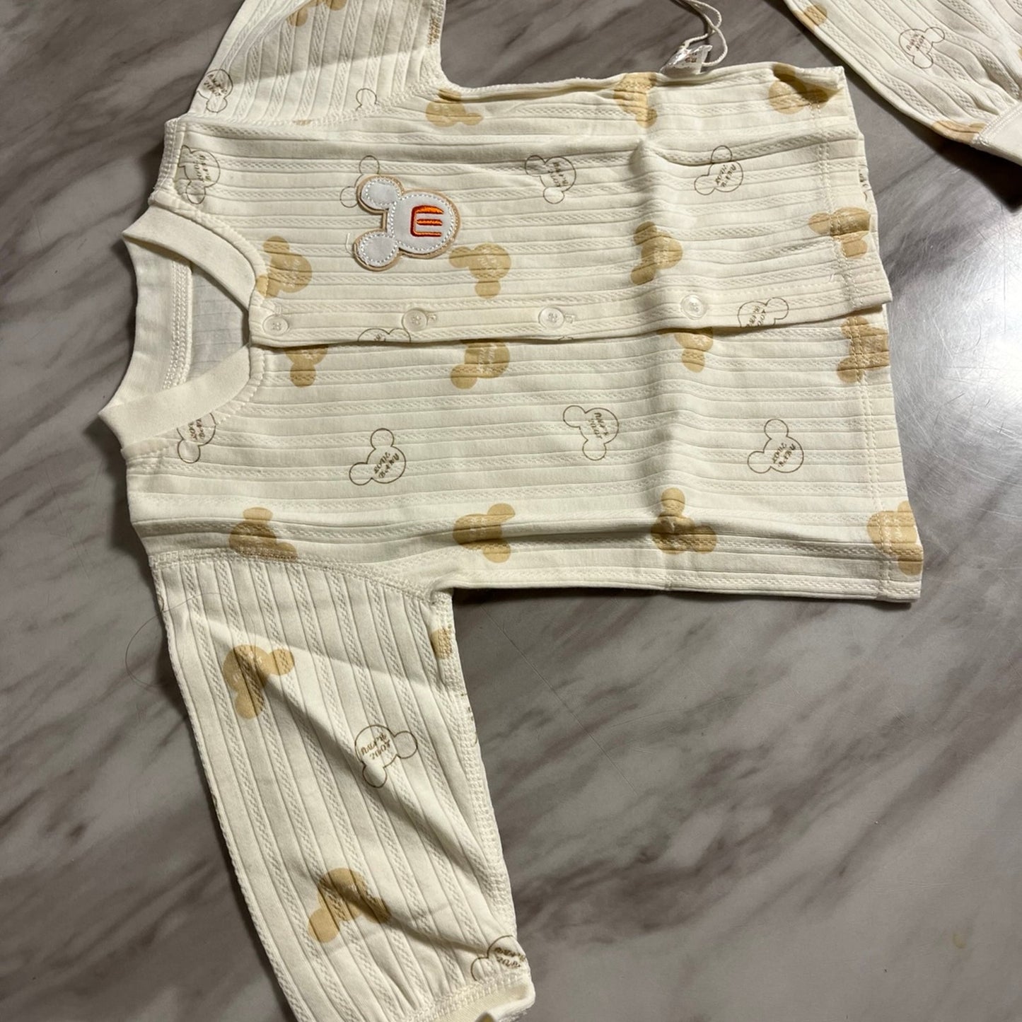 2 Piece Mickey Mouse Set Size 9-12