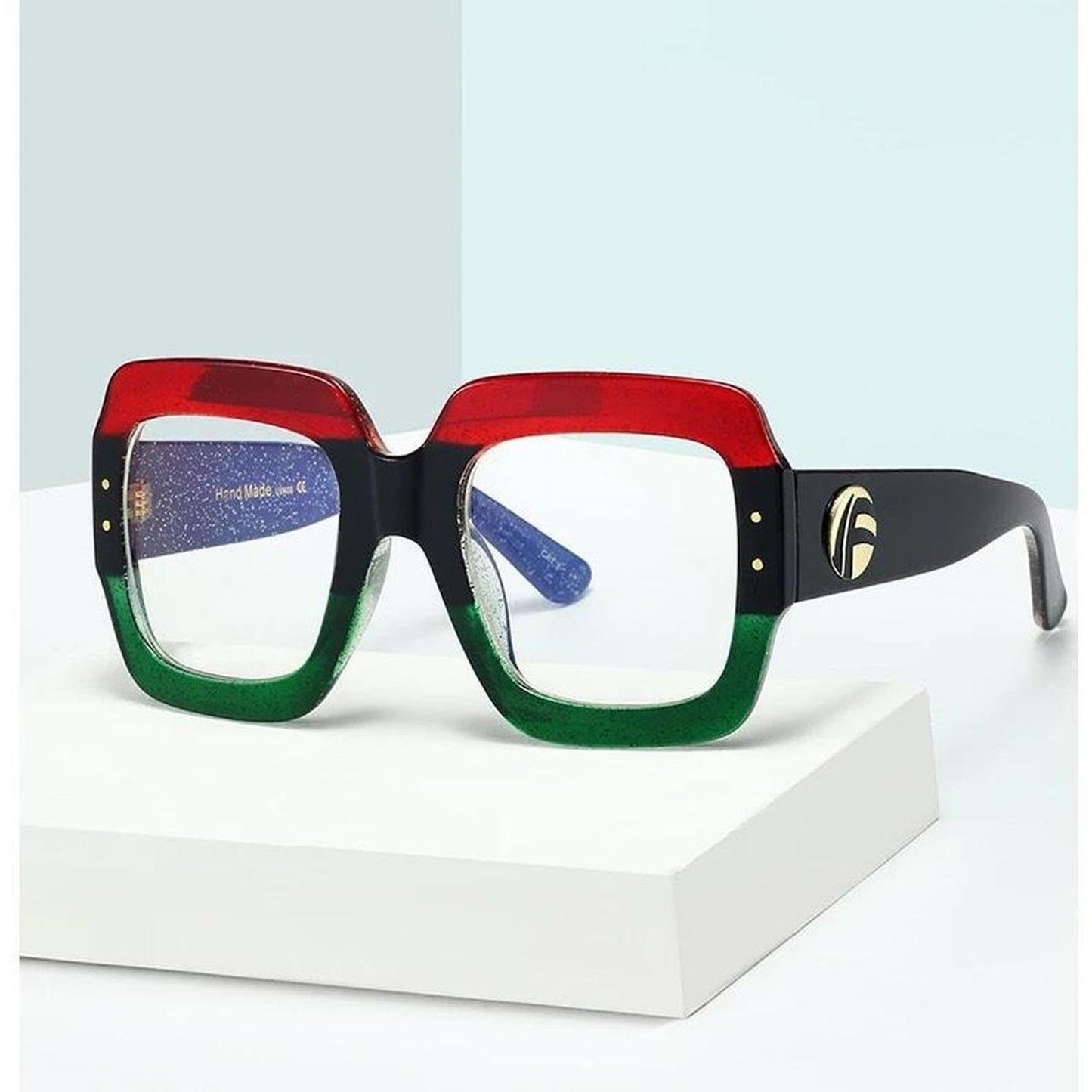 womans sunglasses