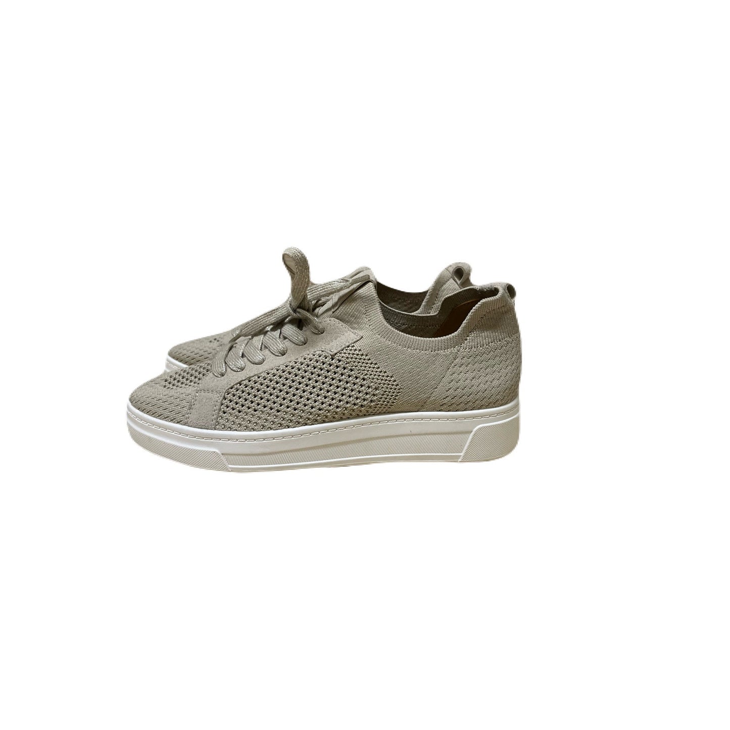White Mountain Women’s Sneakers Size 9  Beige Color