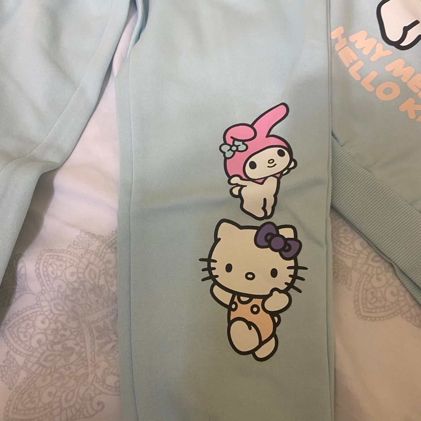 2-PIECE PRINTED SWEATSHIRT SET SIZE 5-6