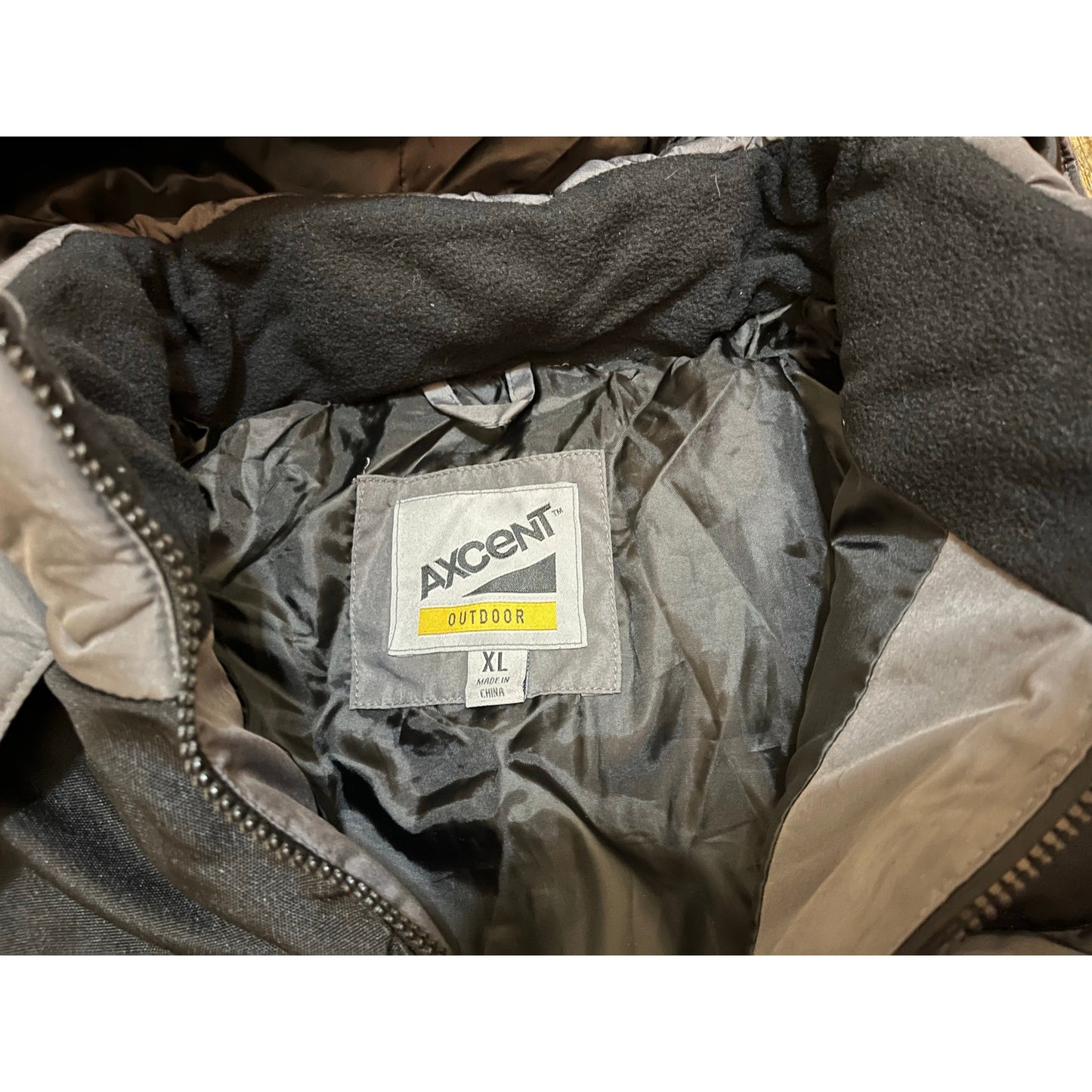 Axcent Outdoor Men’s Gray & Black Coat Size XL