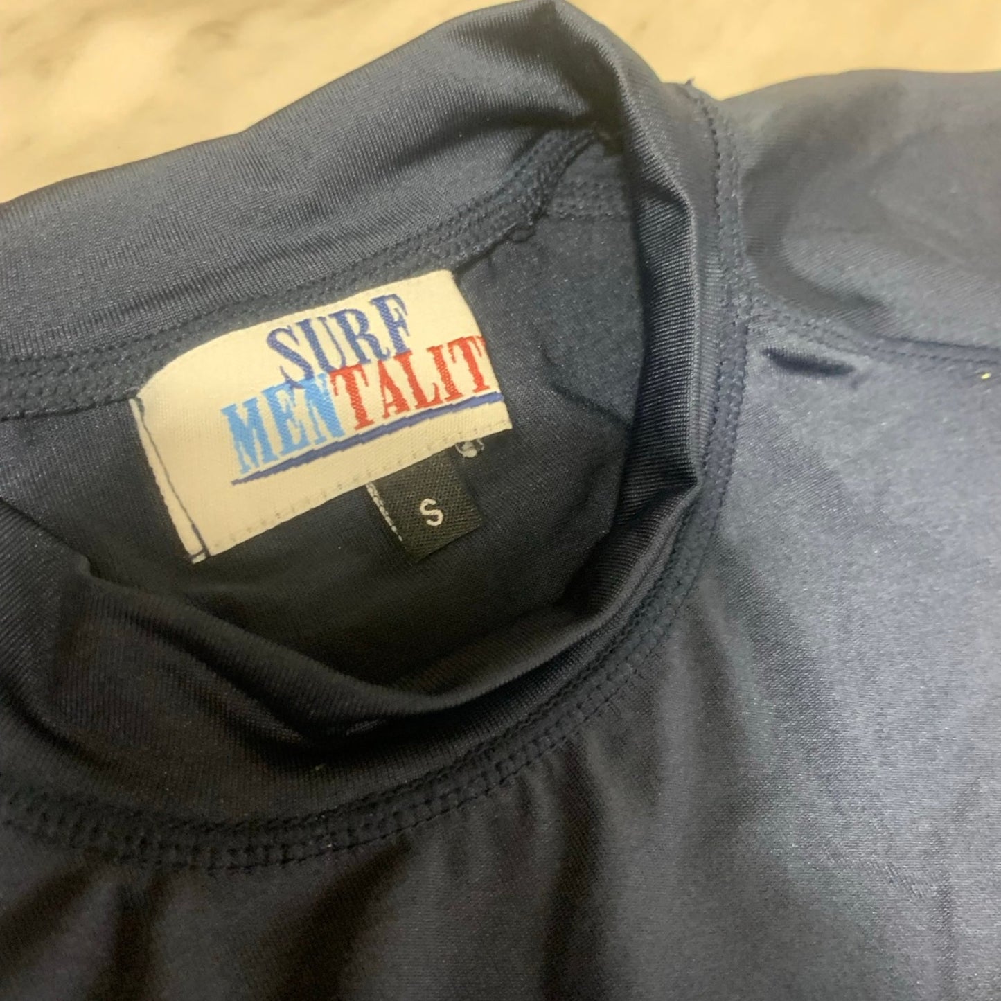 Surf mentality T-Shirt Size Small