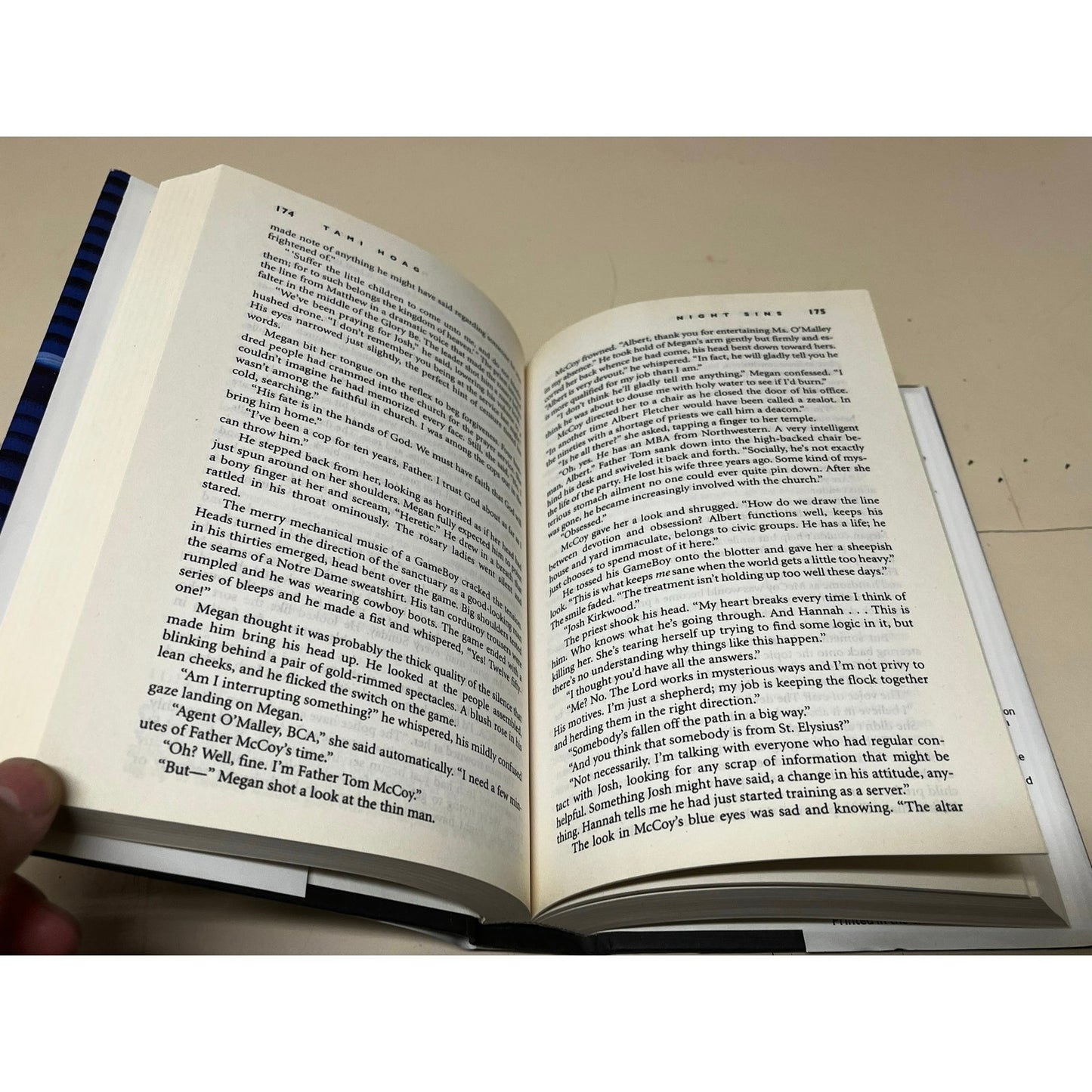 Night Sins Tami Hoag HardCover Book