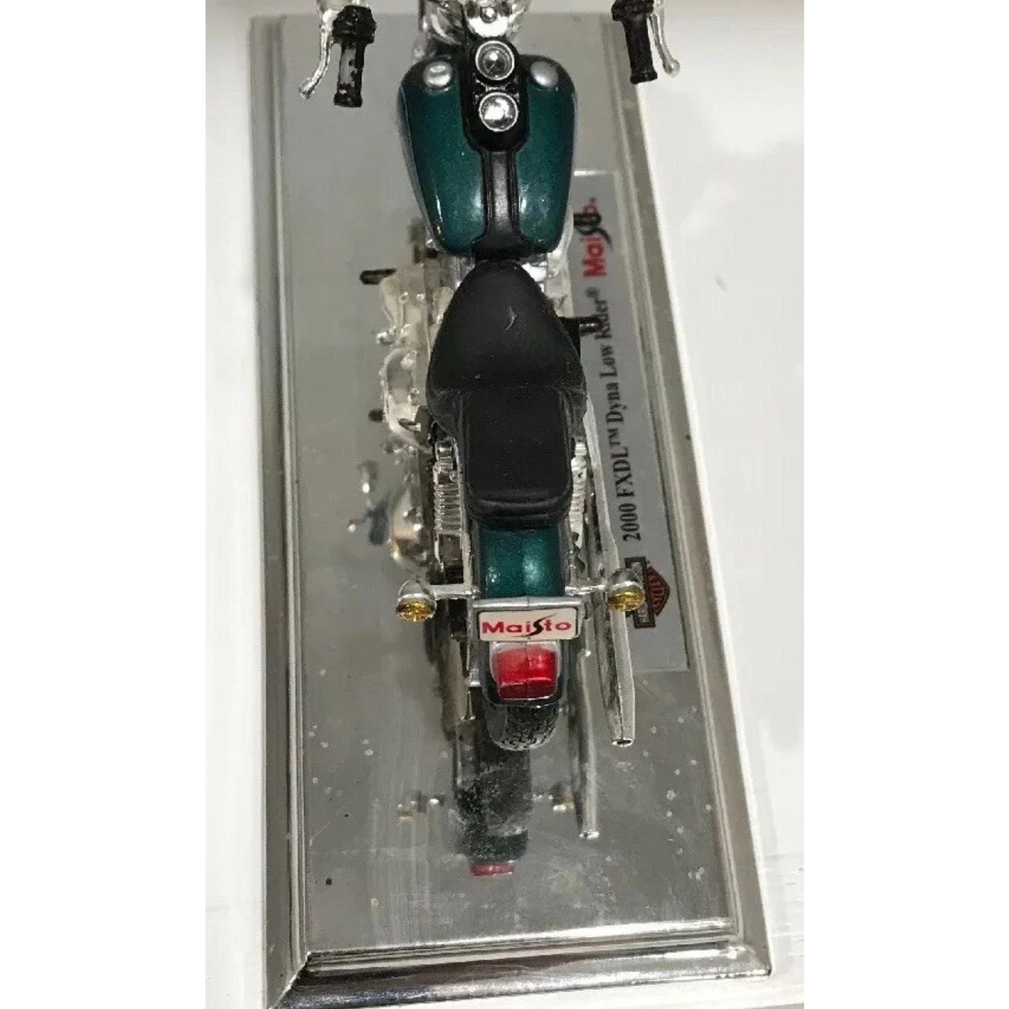 2000 HARLEY DAVIDSON FXDL DYNA LOW RIDER 1:18 Scale Diecast Model by Maisto