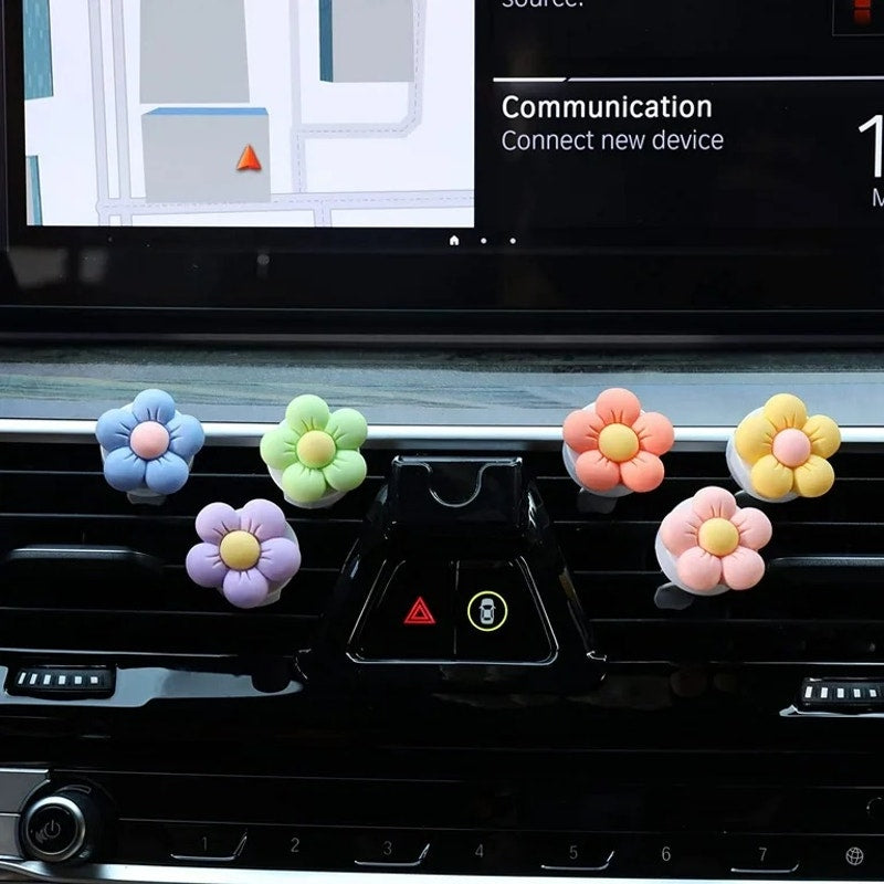 6 Pieces Flowers Car Air Vent Clips with Fragrance Pads Colorful Daisy
