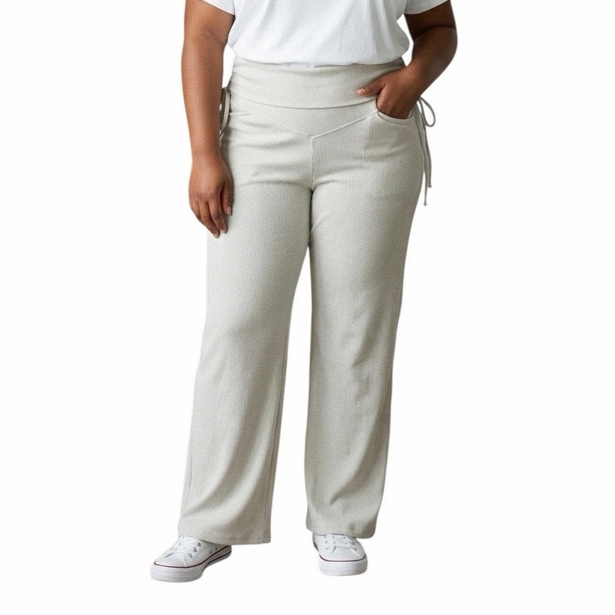 Suger Baby Women’s Tan Pants Size 3XL