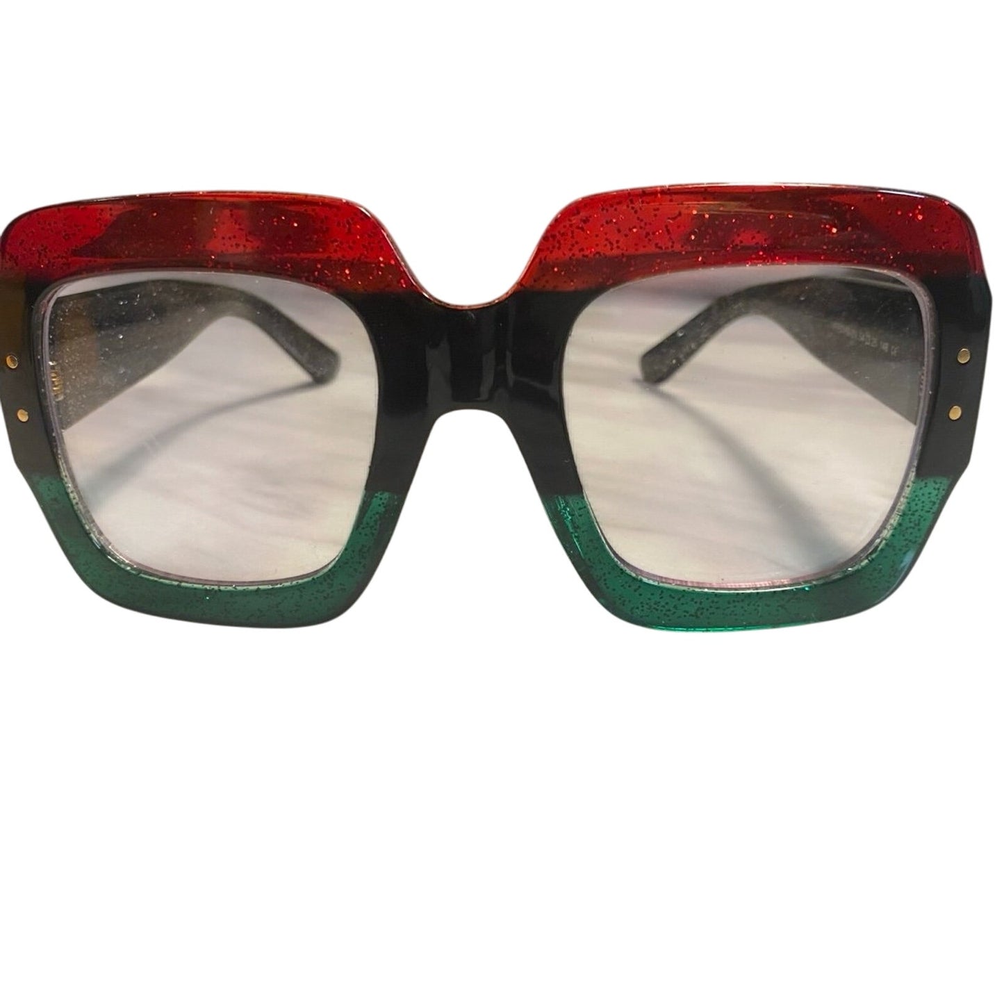 womans sunglasses