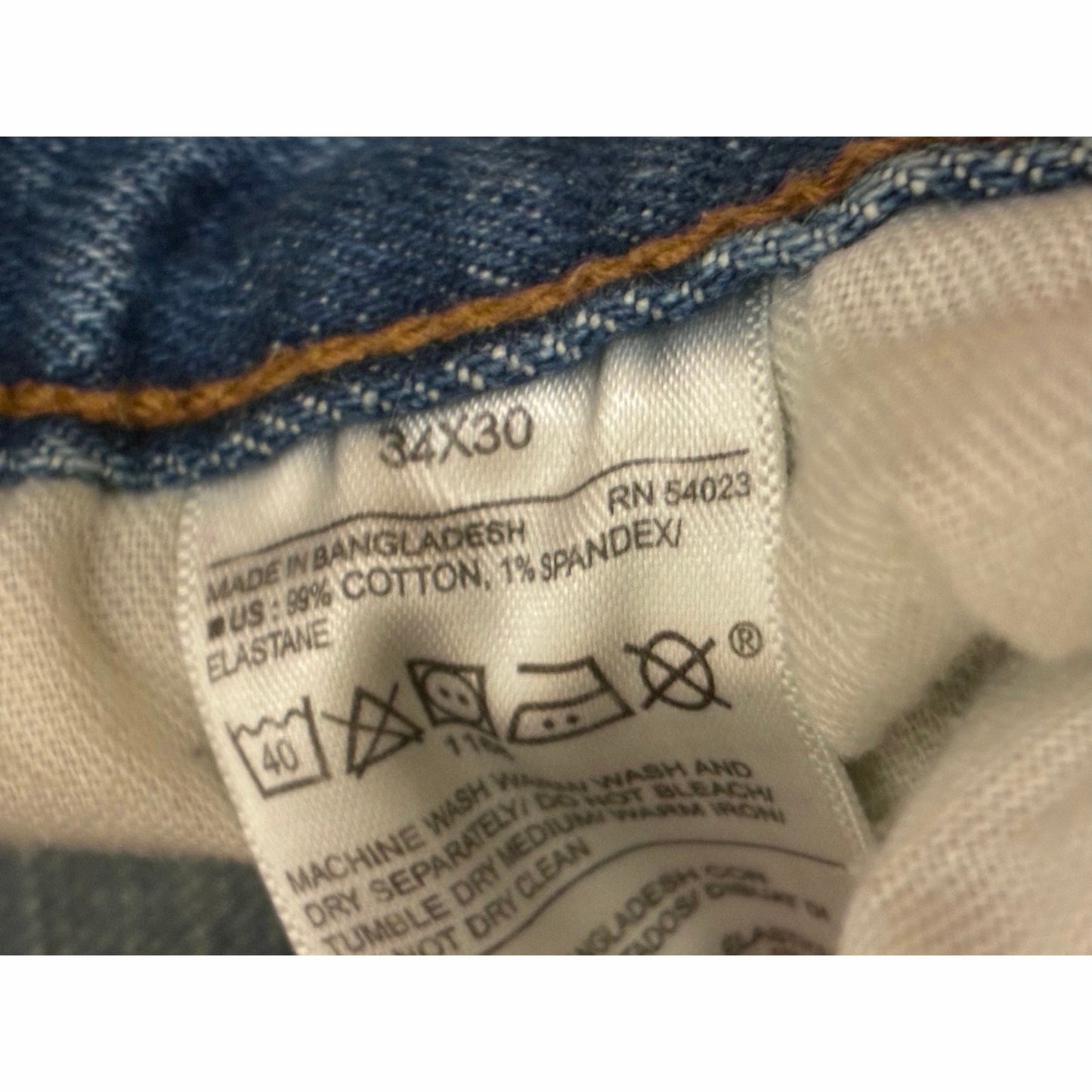 Old Navy Men’s Blue Jean’s Size 34/30 Good Condition