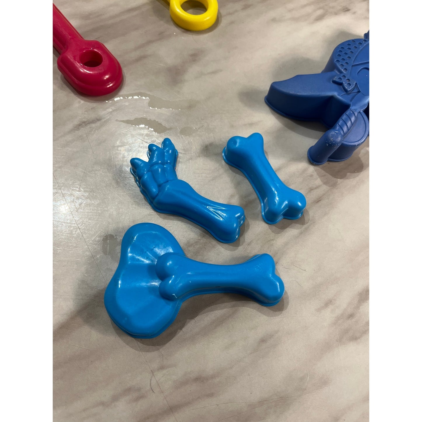 11 piece sand Playset