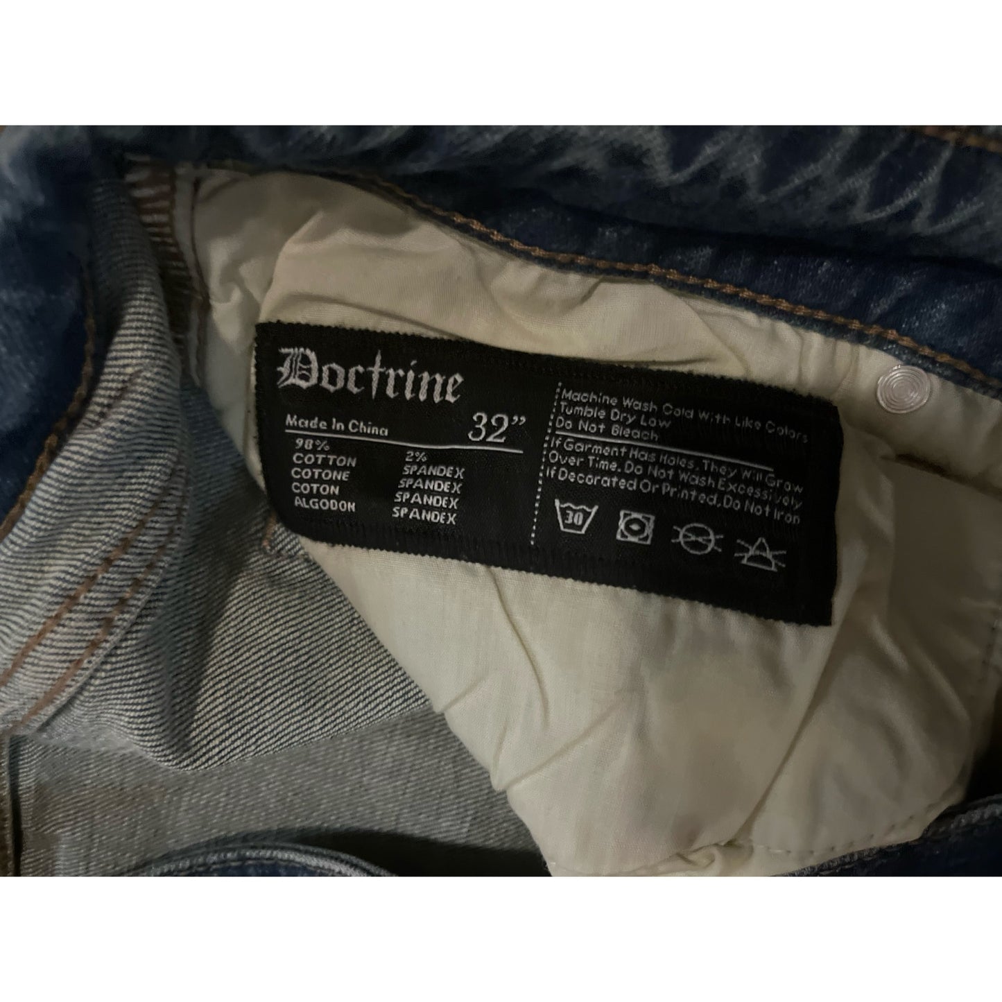Doctrine Blue Men’s Jean’s Size 32 With Zipper On The Leg