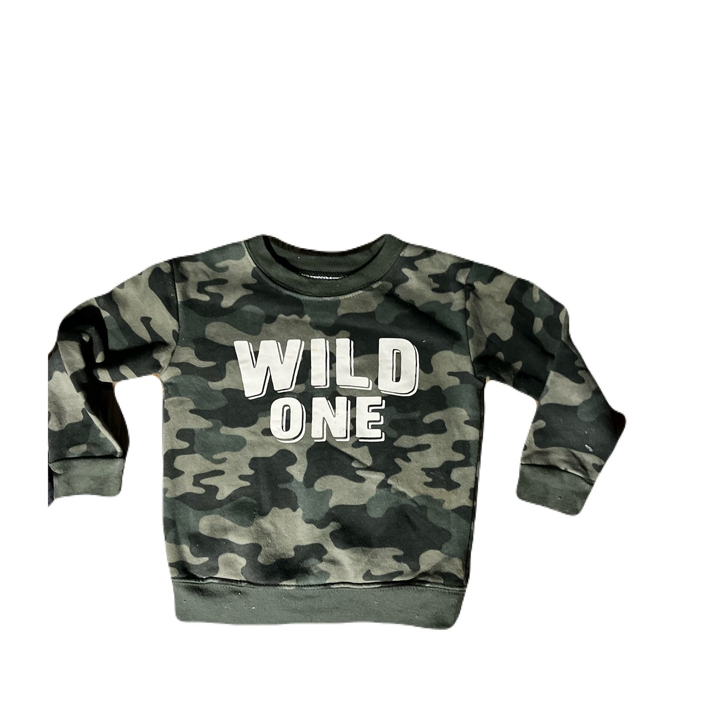 A Bundle Of 9 pieces Of Name Brand Kids Clothes