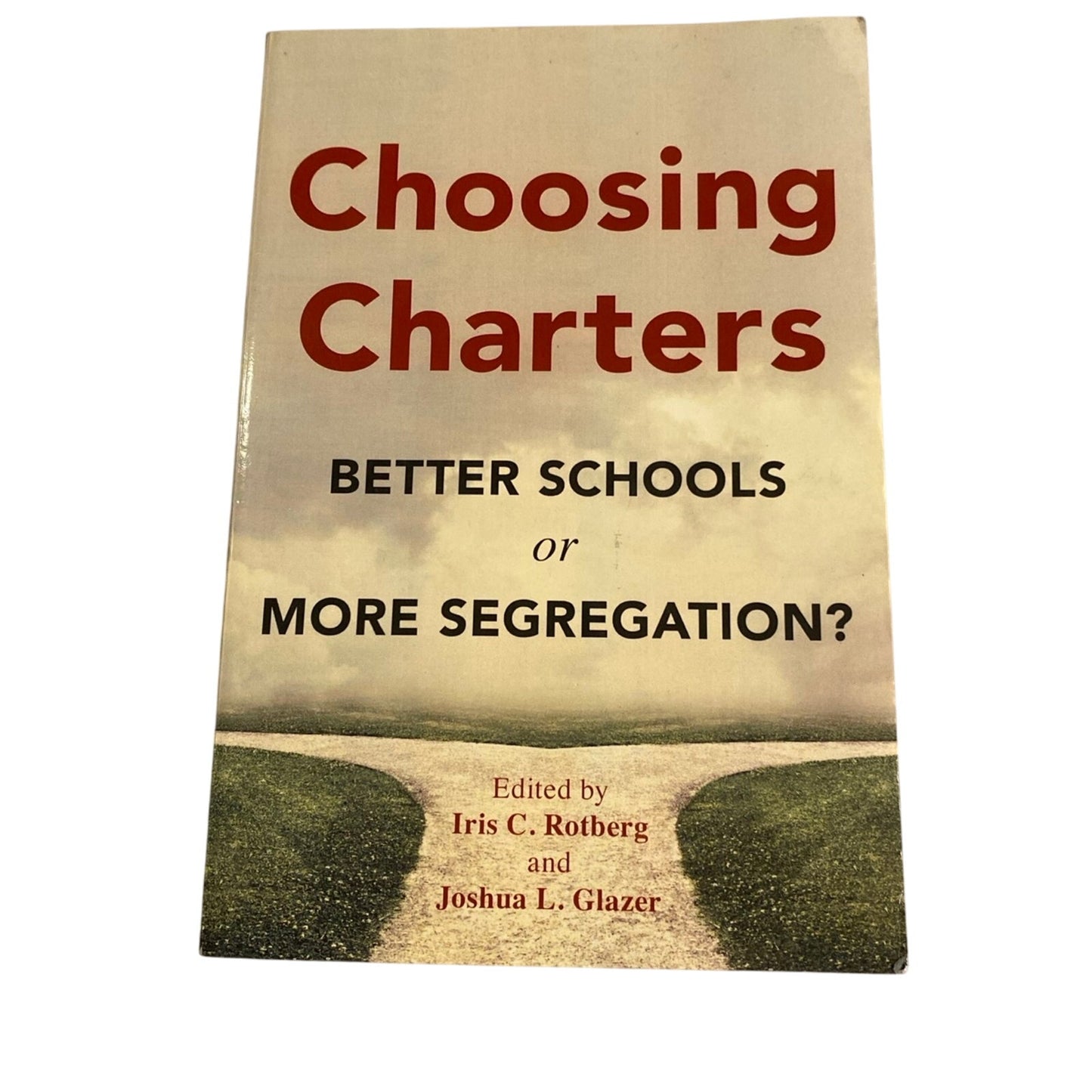 Choosing charters better school or more segregation ? Book