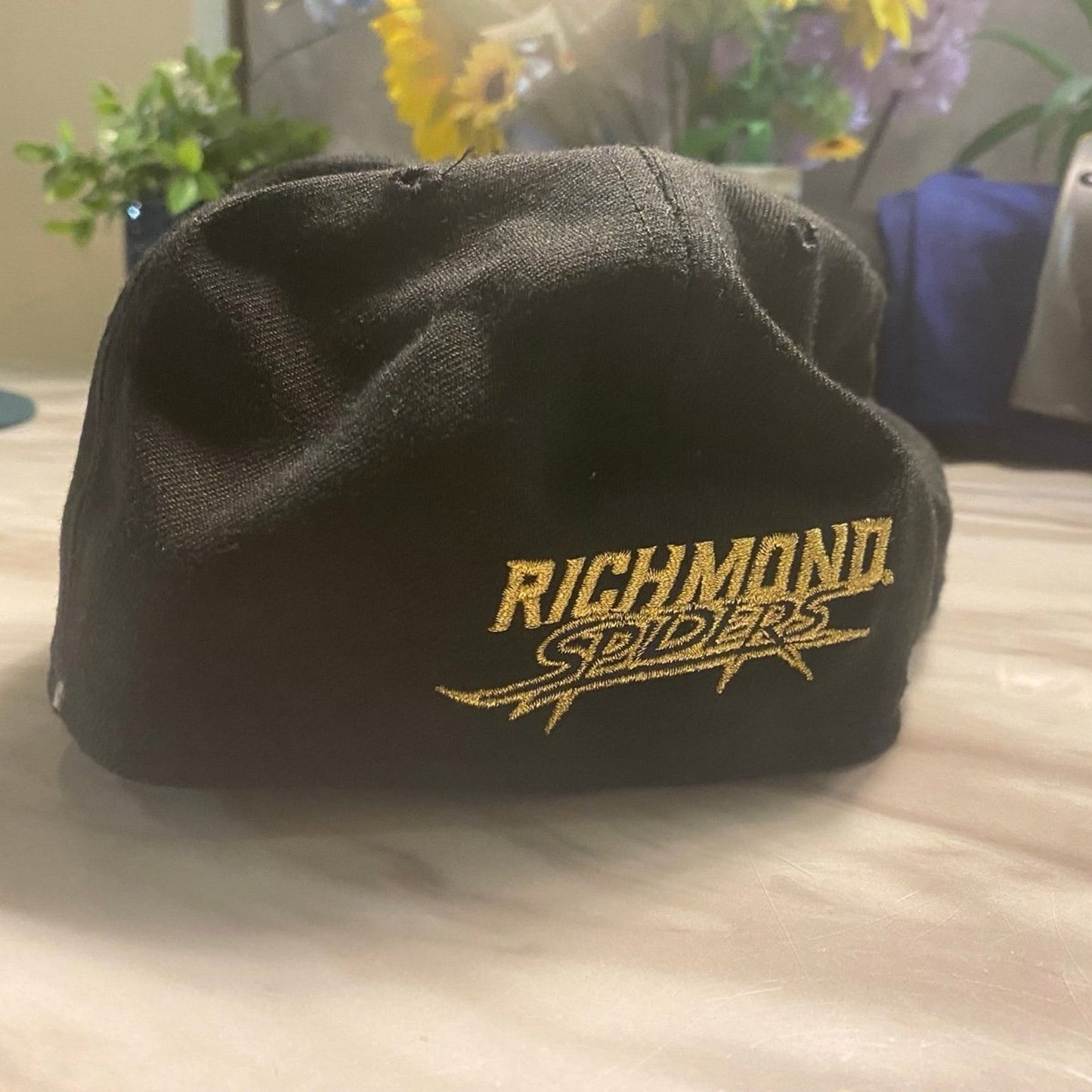 New Era Hat 7 5/8 Black/Gold Spider