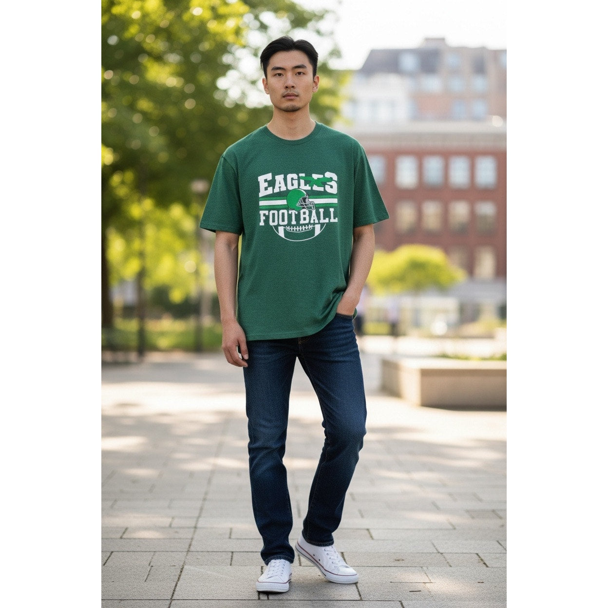 Eagles Football Forrest Green Men’s T-Shirt Size Small