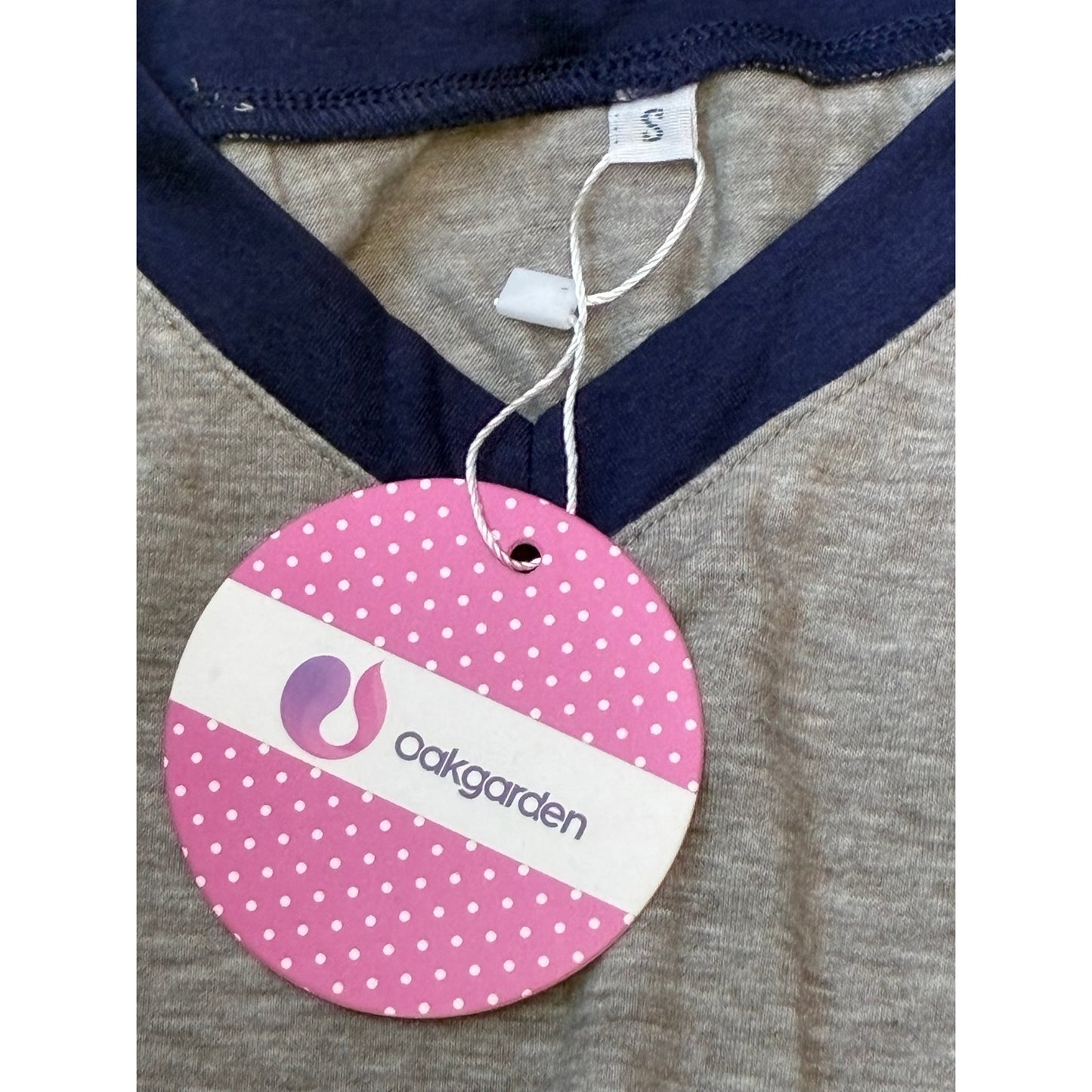 Oakgarden Women’s Long Sleeve Shirt Size Small Grey With Blue Sleeves