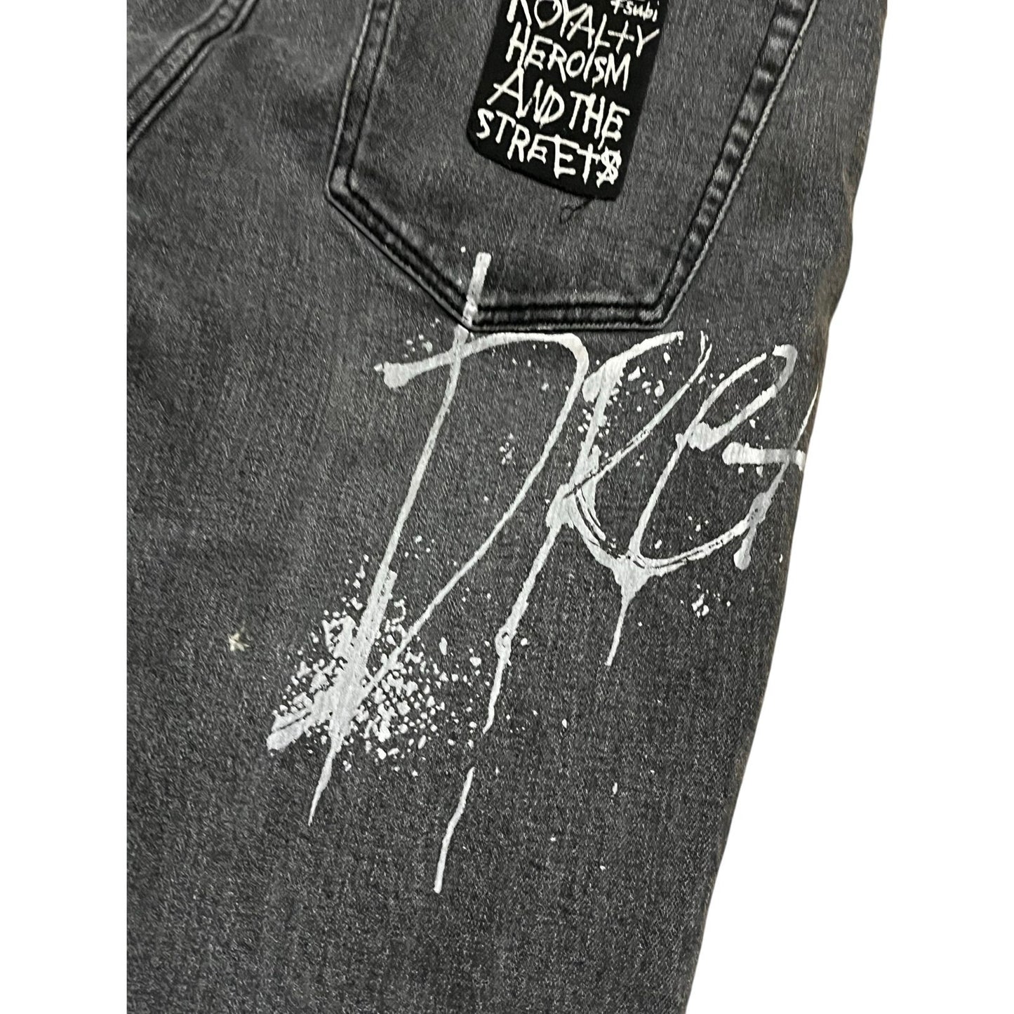 Ksubi Men’s Jean’s With Holes On The knees as decoration