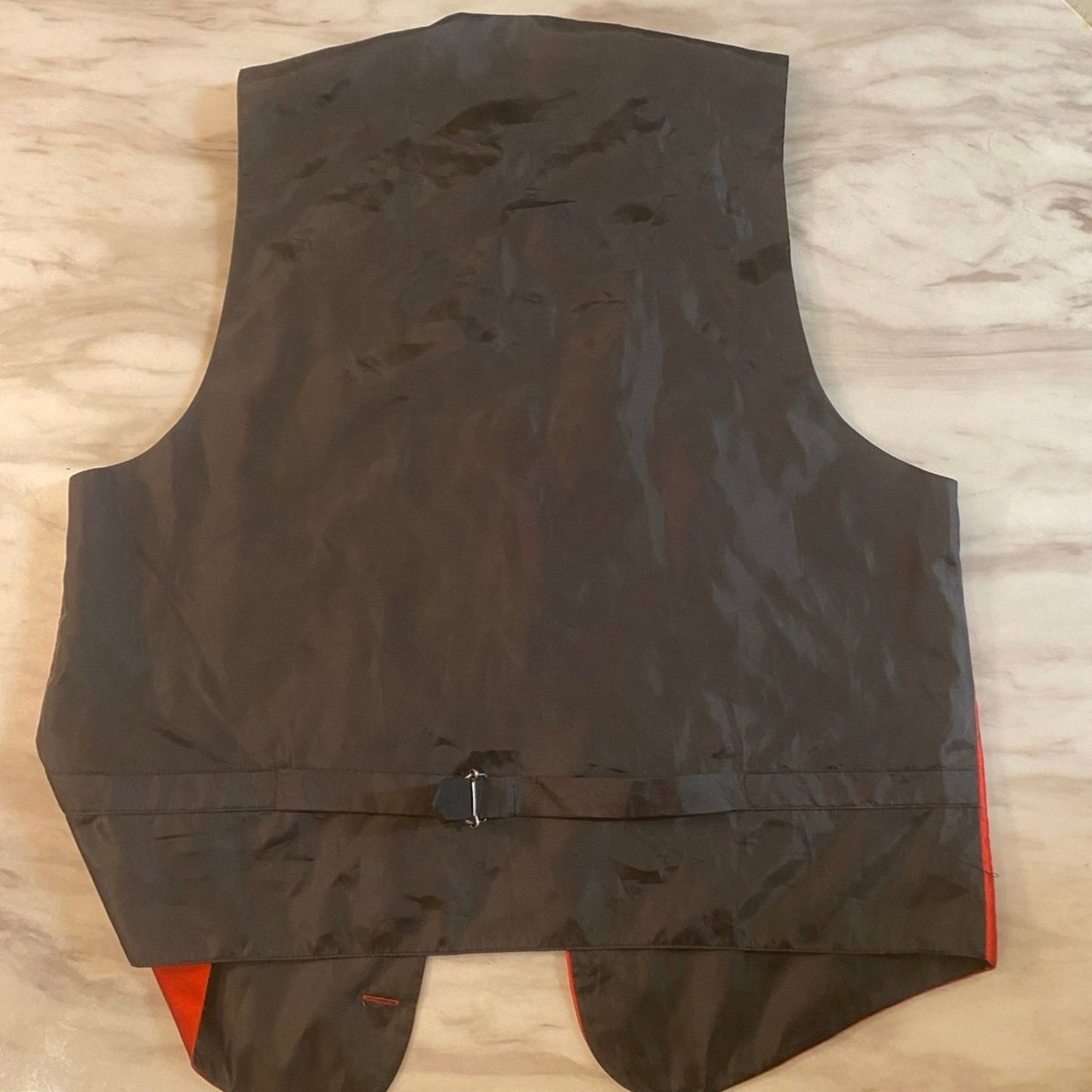Tuxedo vest red and black