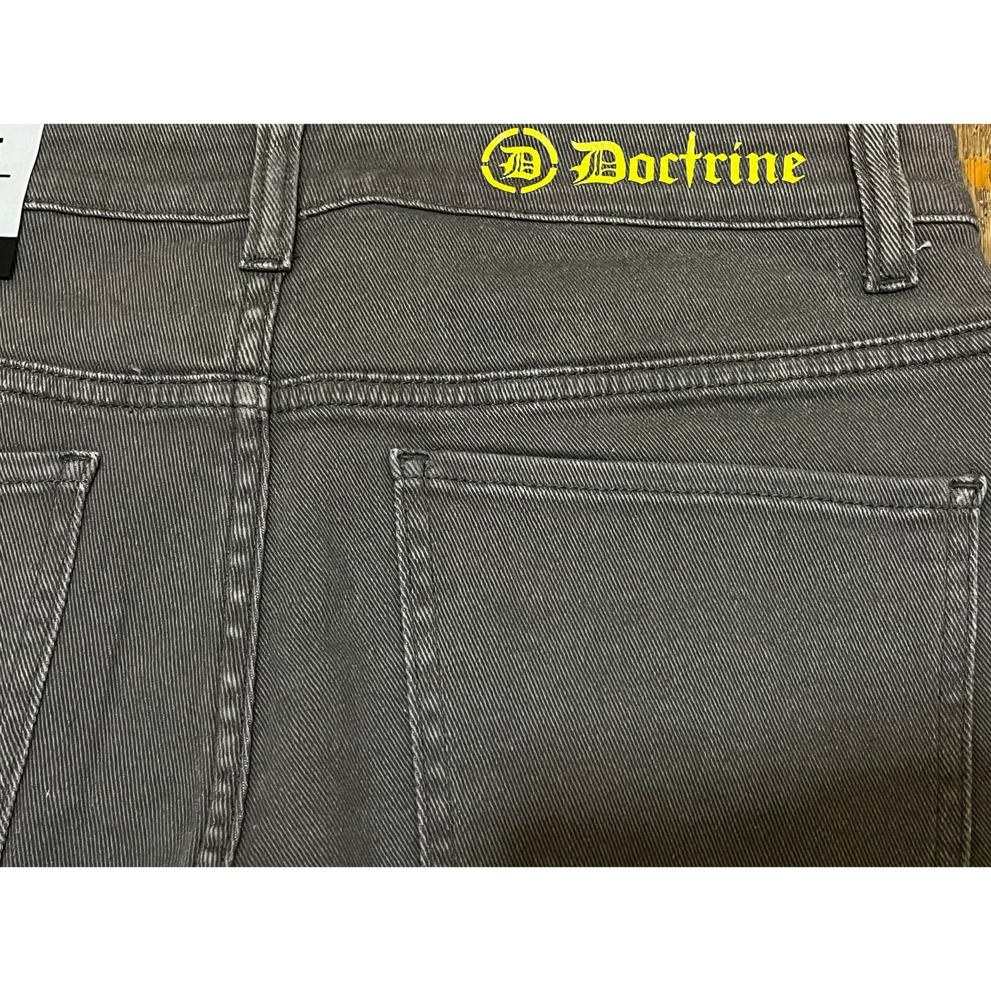 Doctrine Gray Flare Men’s Jean’s Size 32