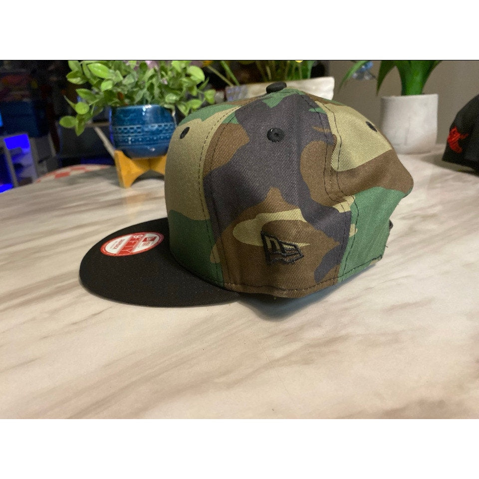 SnapBack New Era Hat Army & Black