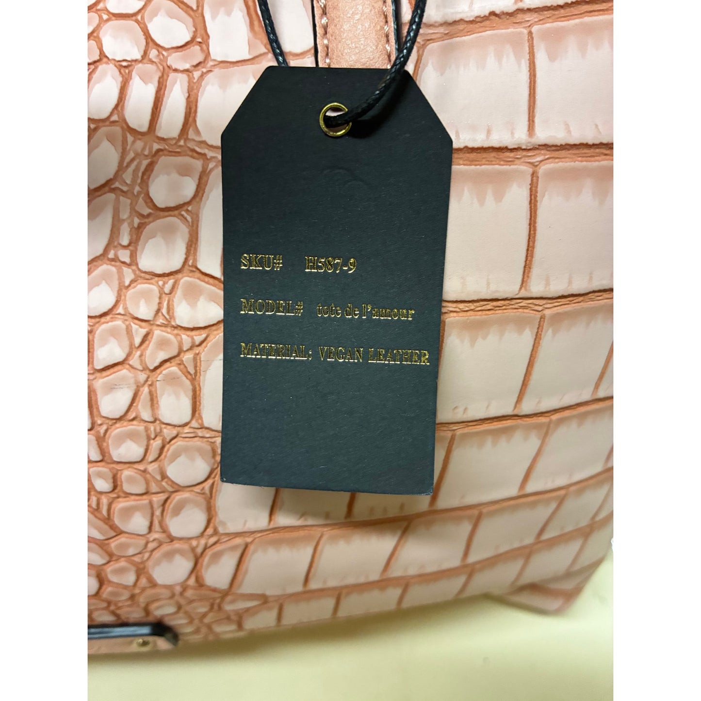 De Vesi Blush Crocodile Pattern Tote Bag. Pink Rose 16”W X 11”L