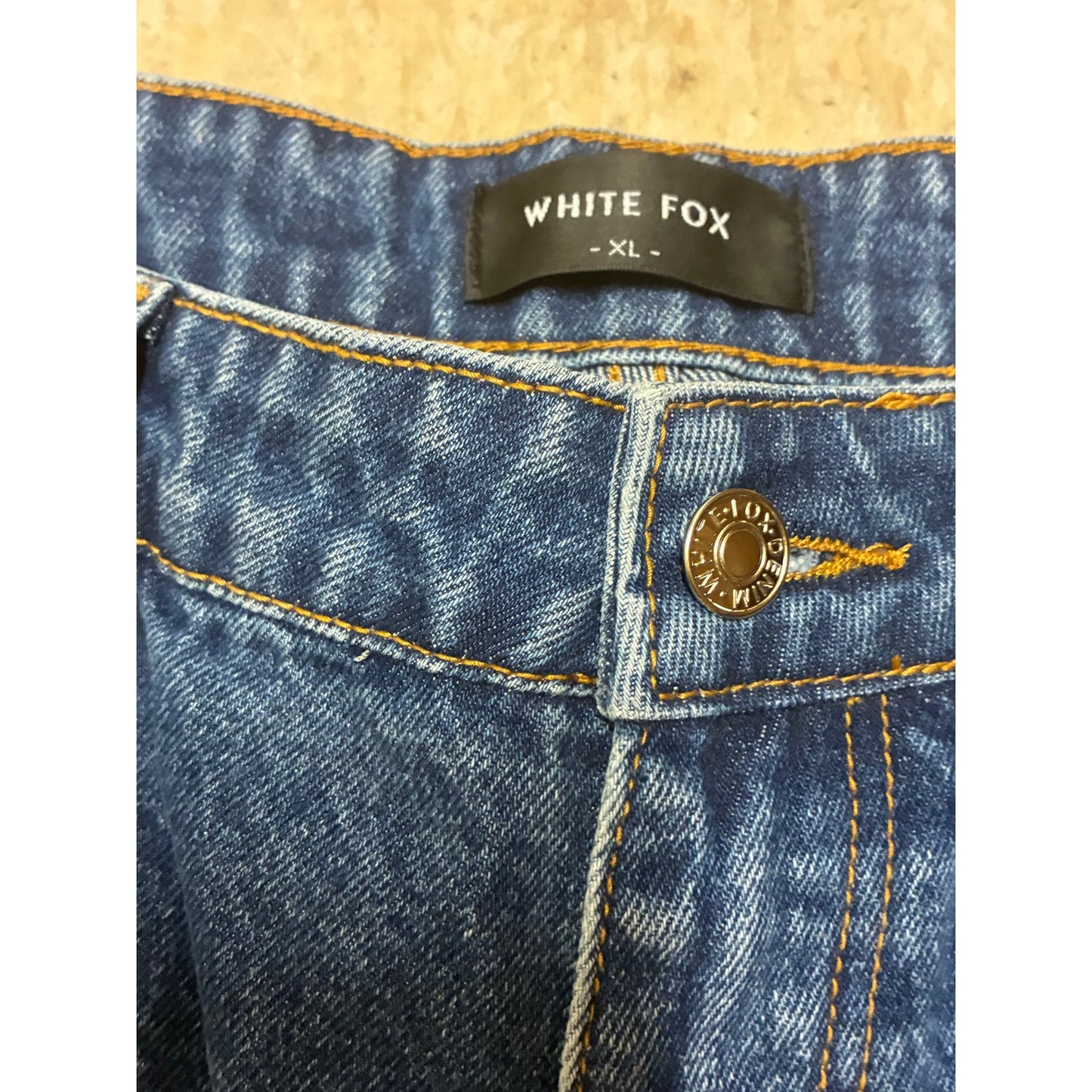 White Fox Women’s Denim Blue Shorts Size XL